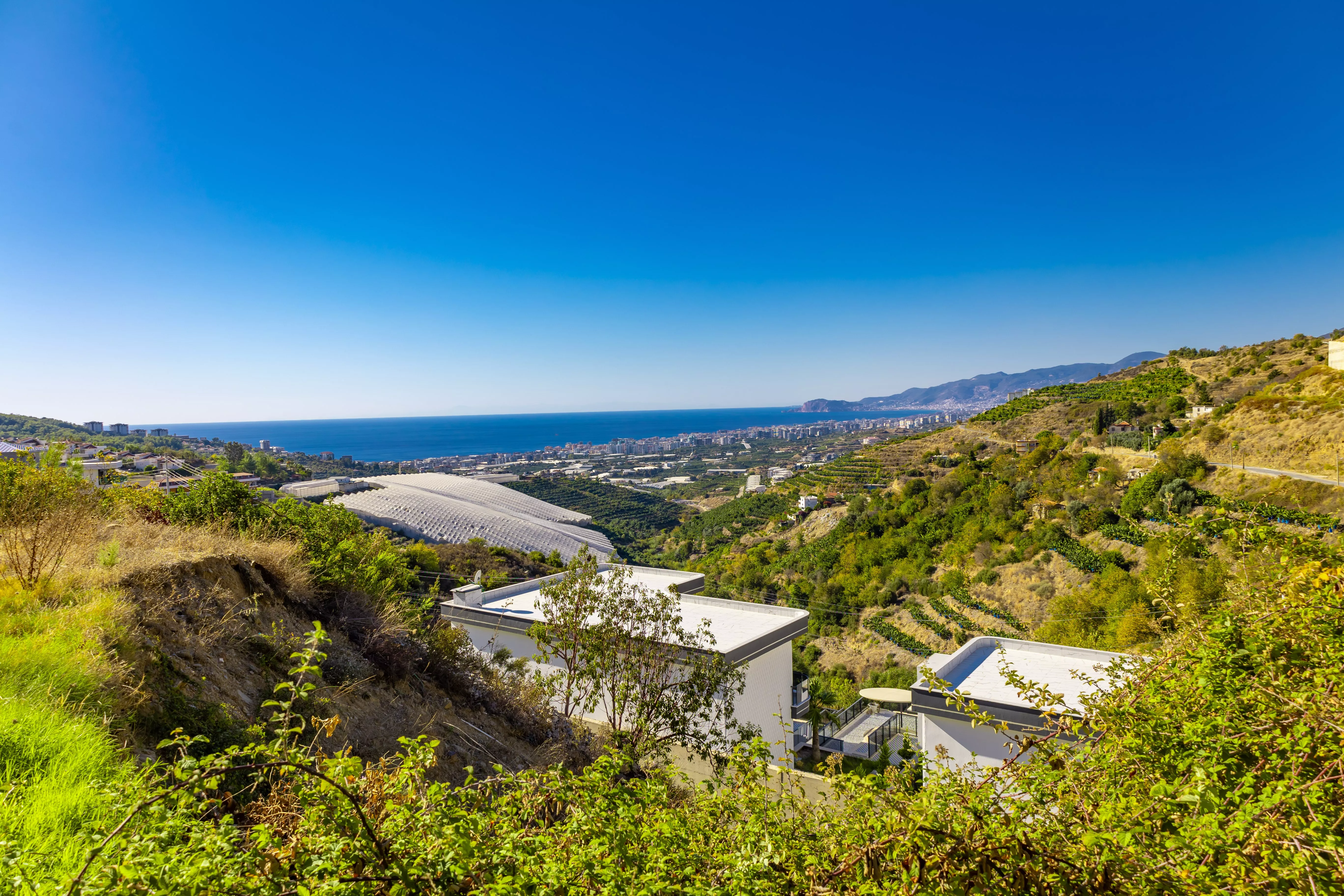 Deniz ve Kale Manzaralı Satılık Arsa - Kargıcak Alanya