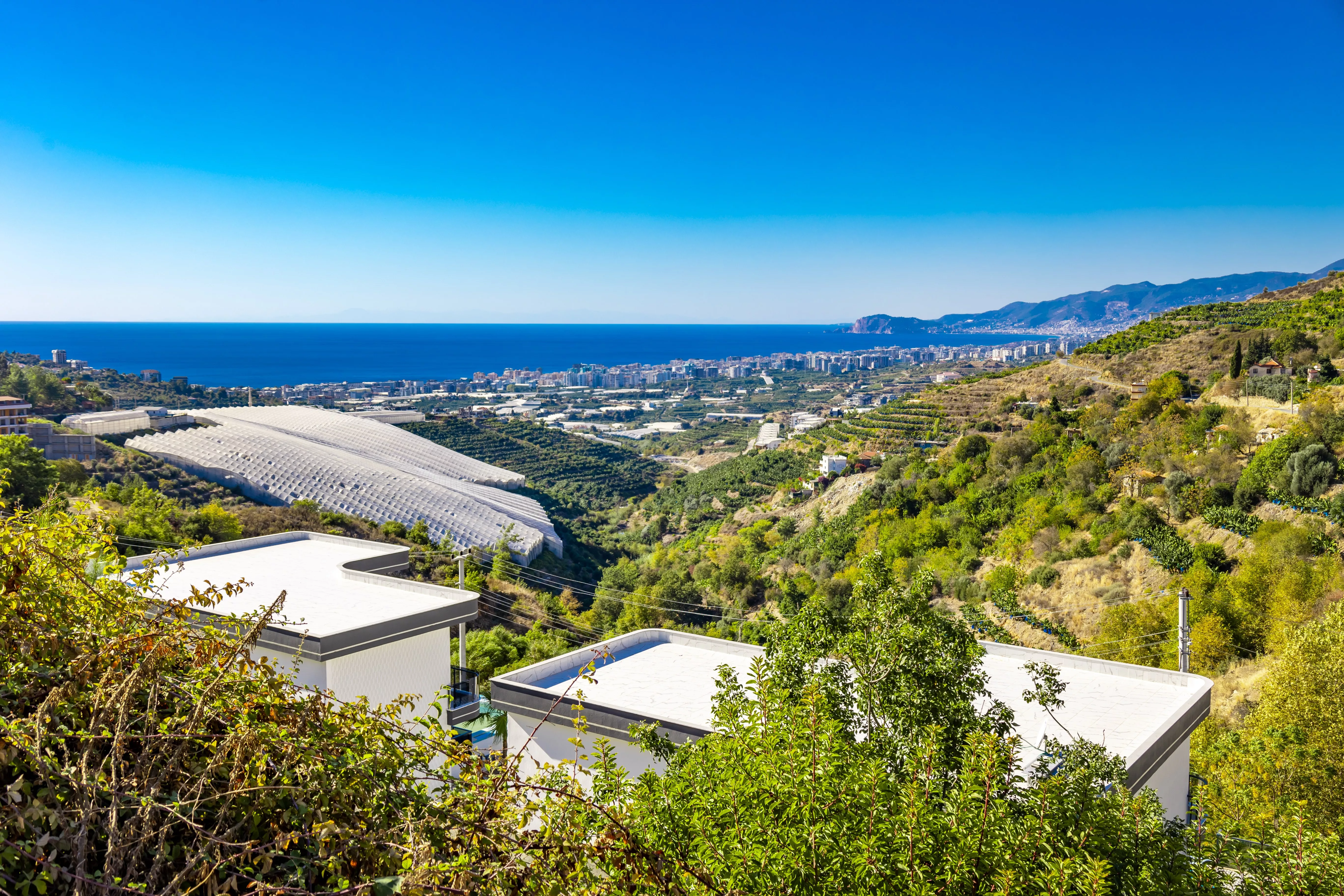 Deniz ve Kale Manzaralı Satılık Arsa - Kargıcak Alanya