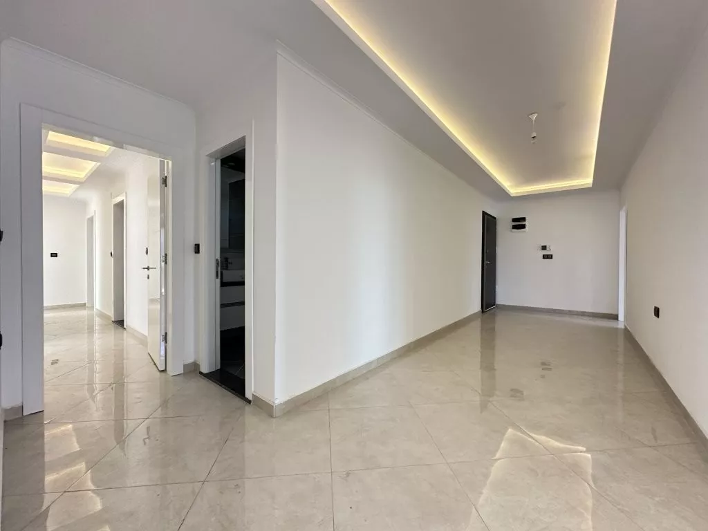 Alanya Kleopatra Plajına Yakın Satılık 4+1 Daire