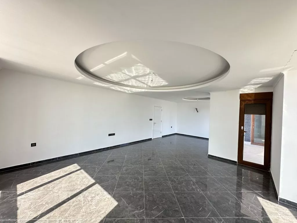 Alanya Kleopatra Plajına Yakın Satılık 4+1 Daire