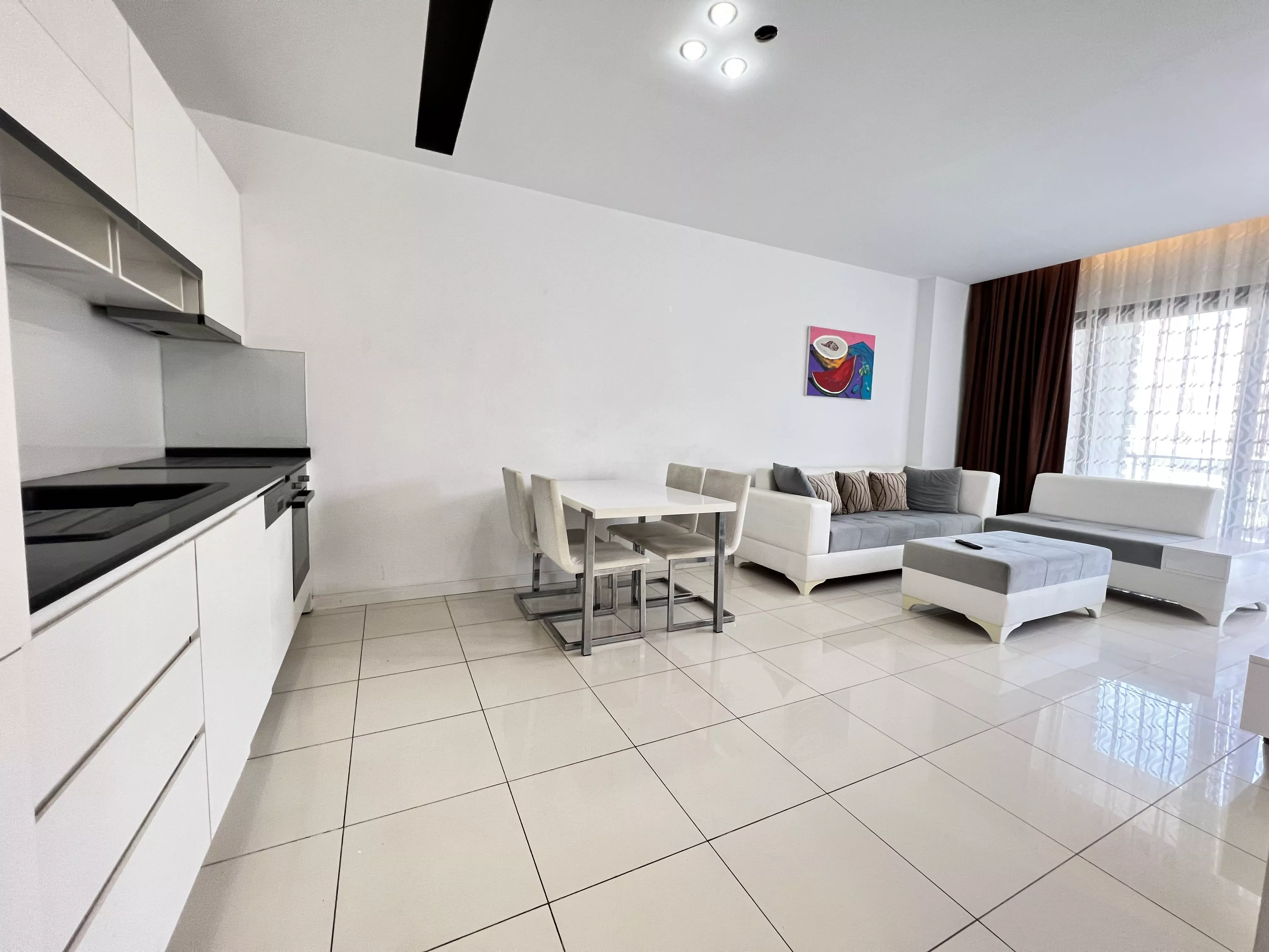 Sahile Yakın Eşyalı Satılık 1+1 Daire - Oba Alanya