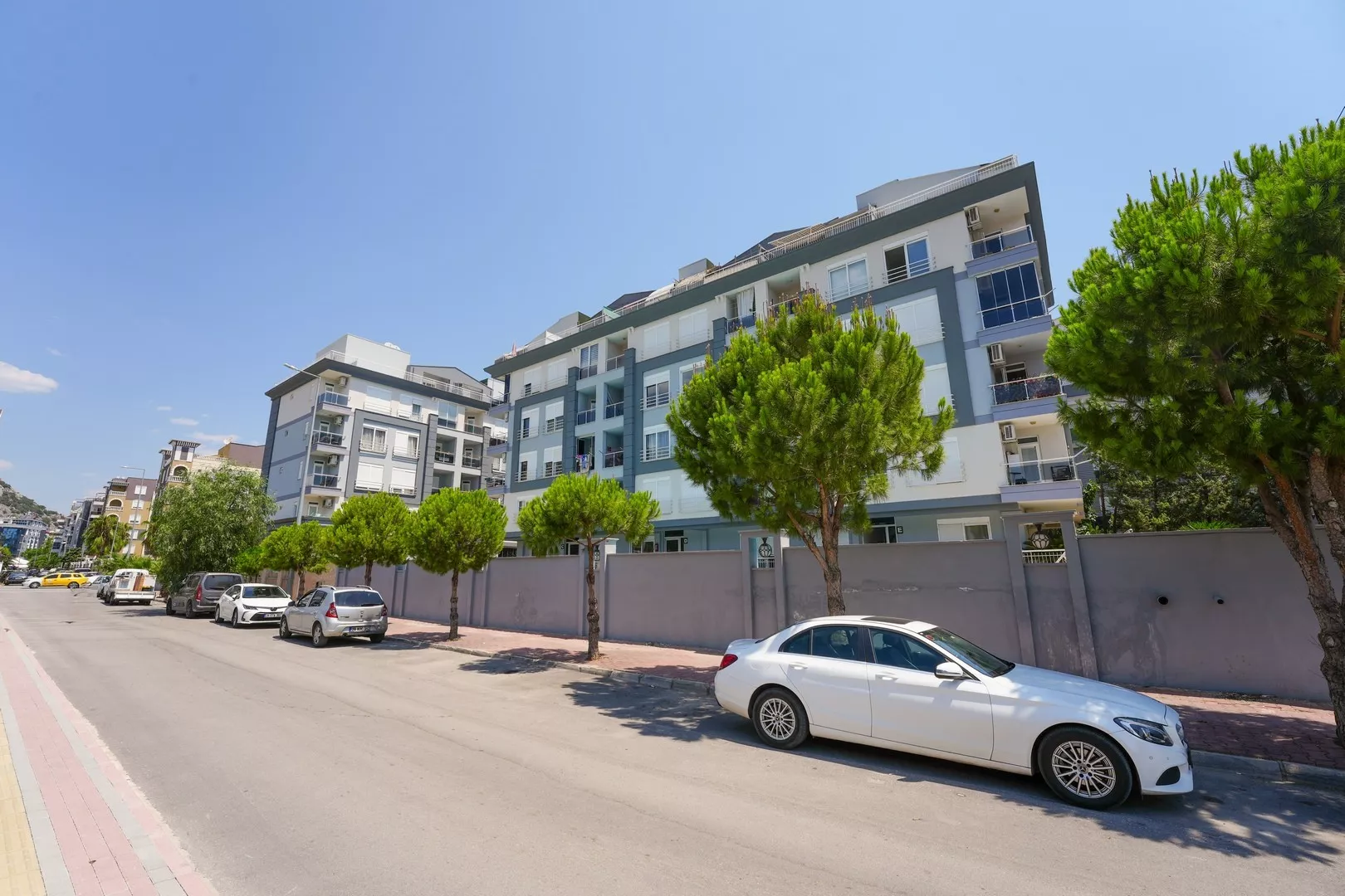 Satılık 3+1 Daire, Konyaaltı Hurma Mahallesi'nde, 2. Kat