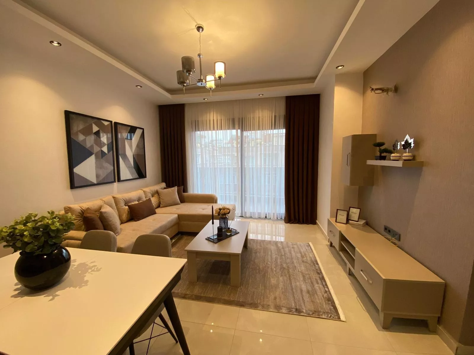 Mahmutlar Alanya’da Eşyalı 1+1 Daire - Konforlu Yaşam Alanı