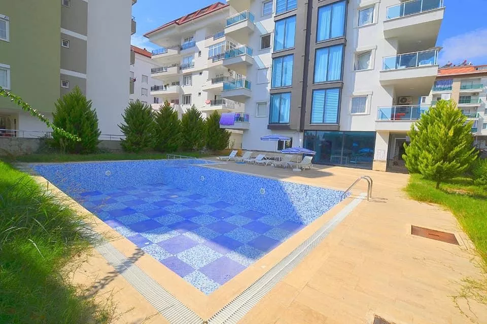 Denize 100 m Mesafe Satılık Eşyalı 1+1 Daire Kestel - Alanya