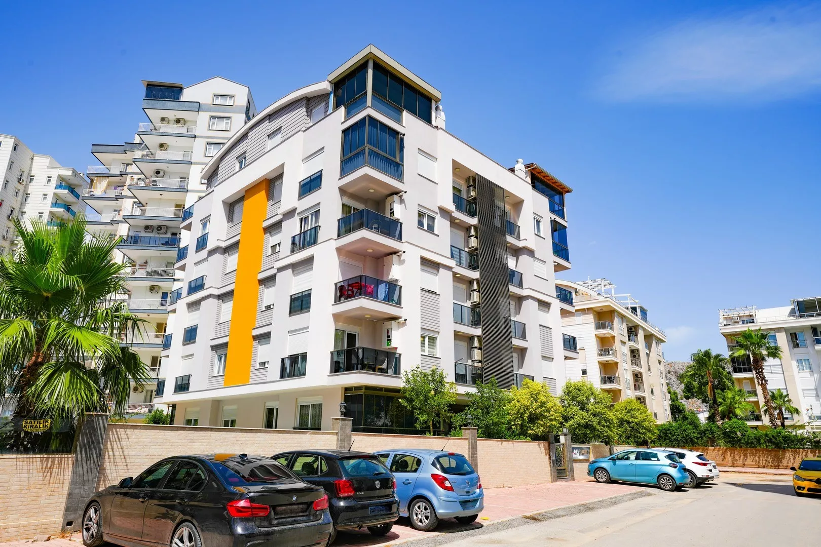 Antalya Konyaaltı’nda Satılık 3+1 Daire | Denize Yakın