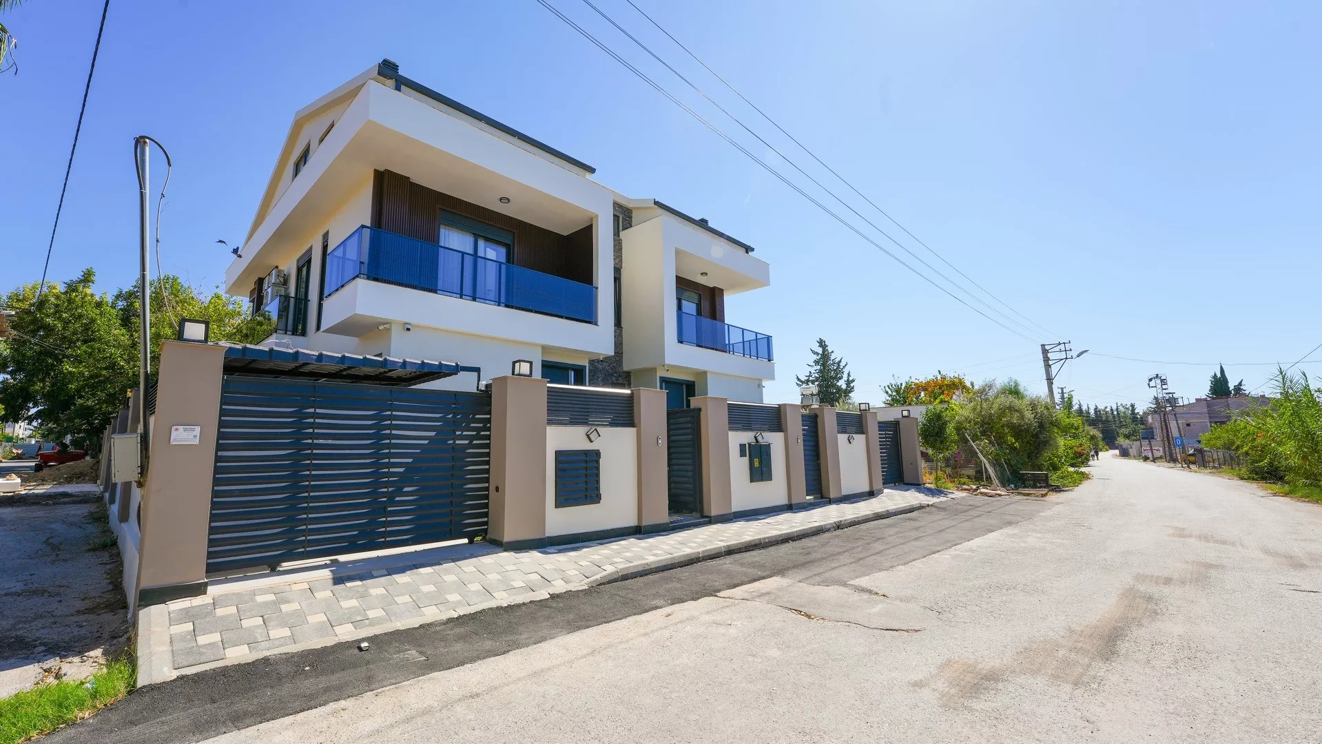 Antalya Muratpaşa'da 5+1 Satılık İkiz Villa