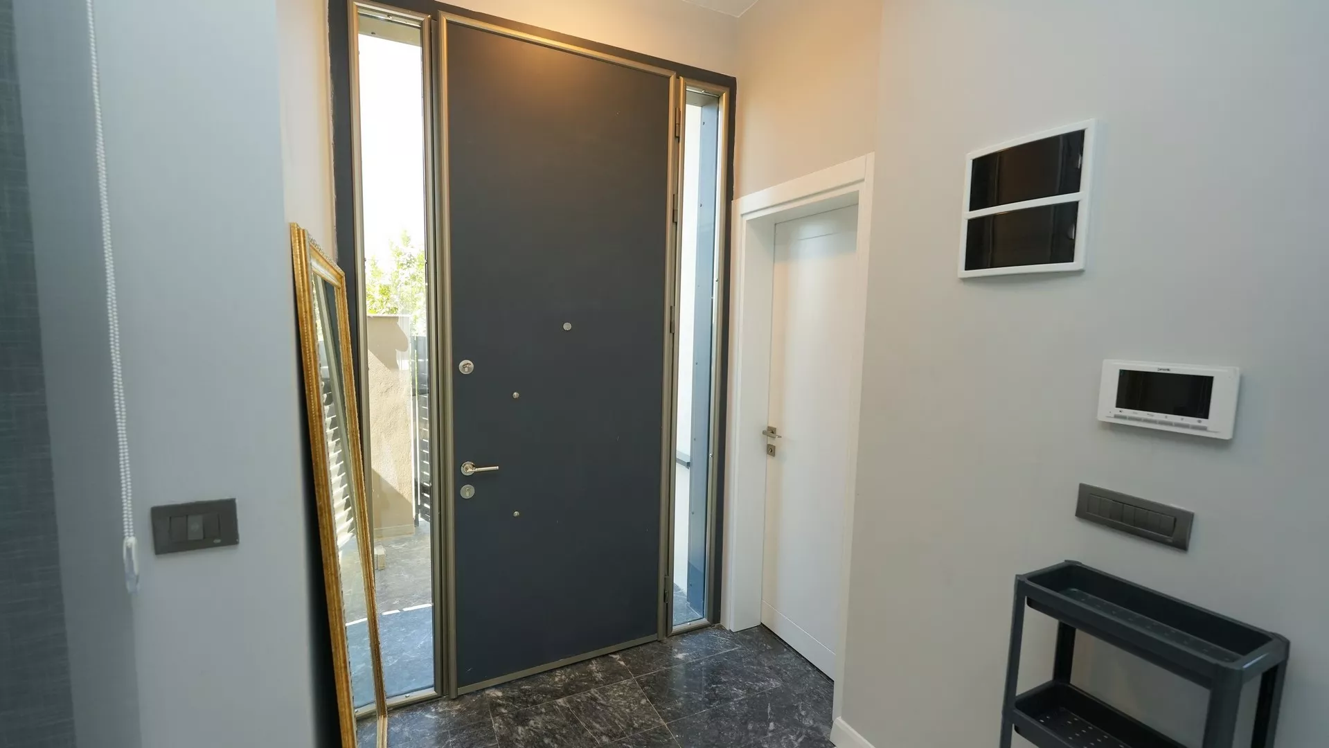 Antalya Muratpaşa'da 5+1 Satılık İkiz Villa