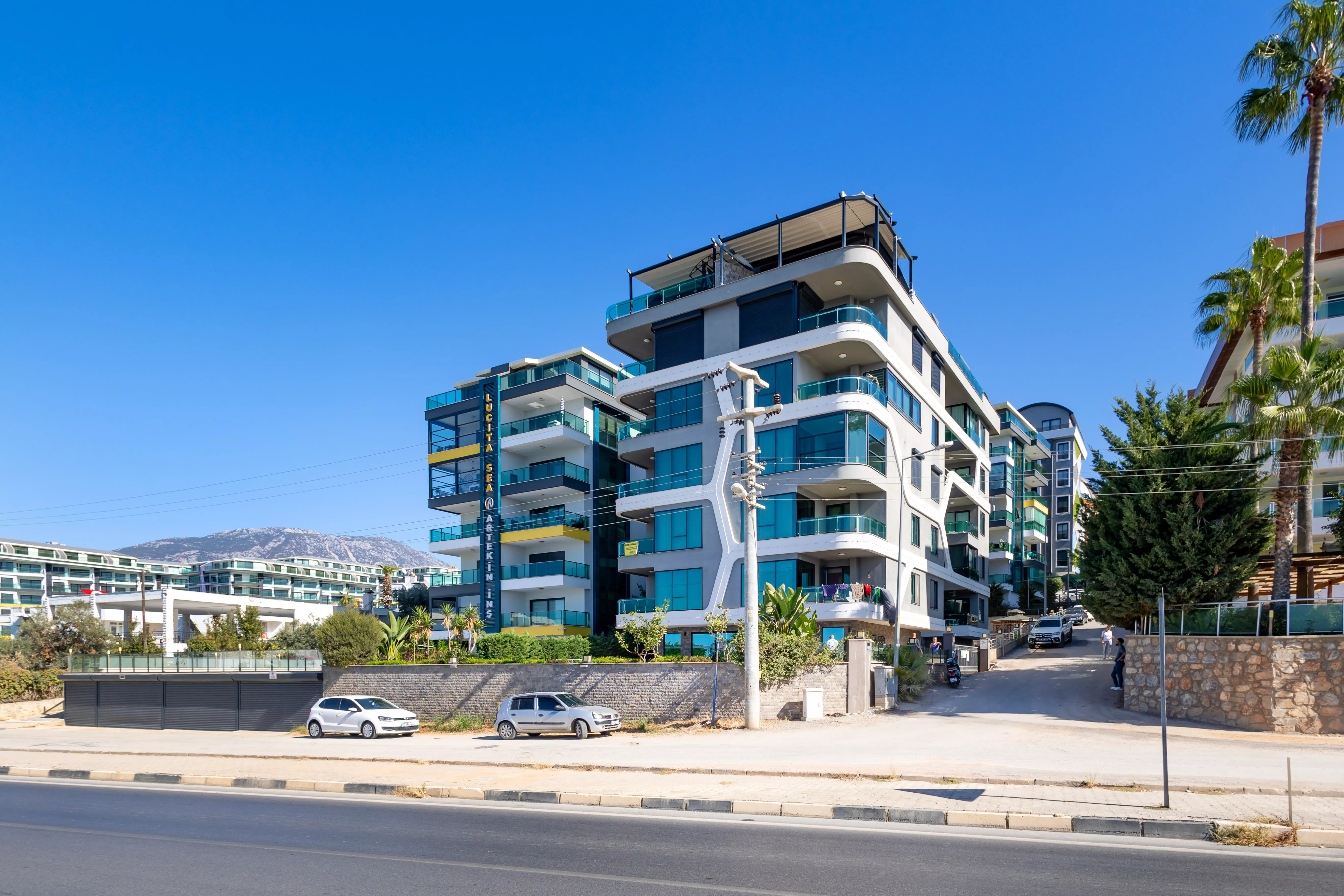 Satılık Denize Sıfır 3+1 Eşyalı Lüks Daire - Alanya Kargıcak