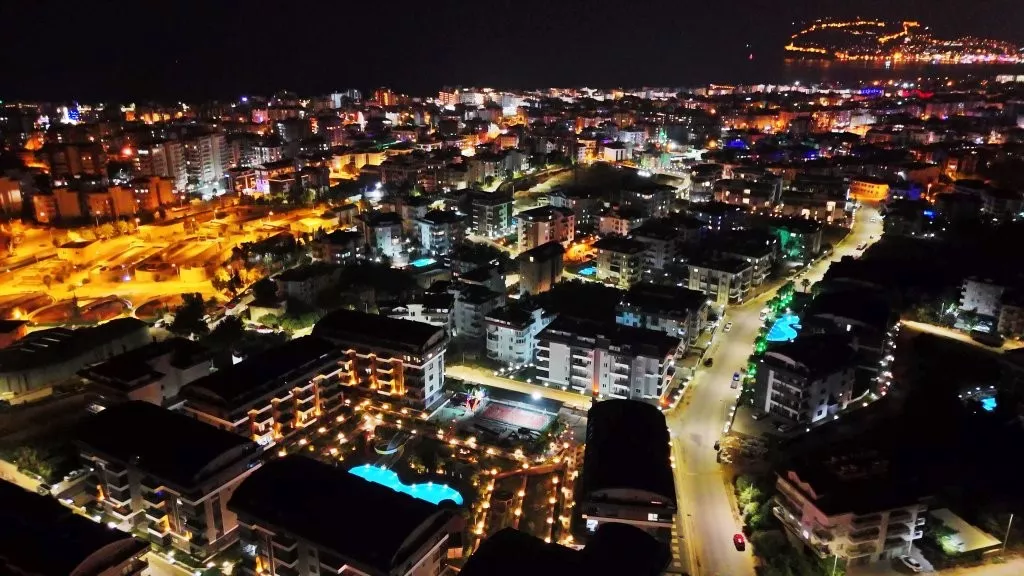 Sosyal Olanaklarla Satılık Oba Alanya'da 3+1 Dubleks Daire