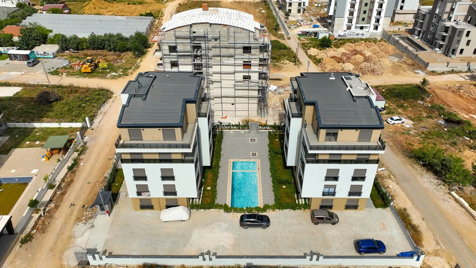 Antalya Aksu Altıntaş’ta Bahçe Katı Satılık 2+1 Daire