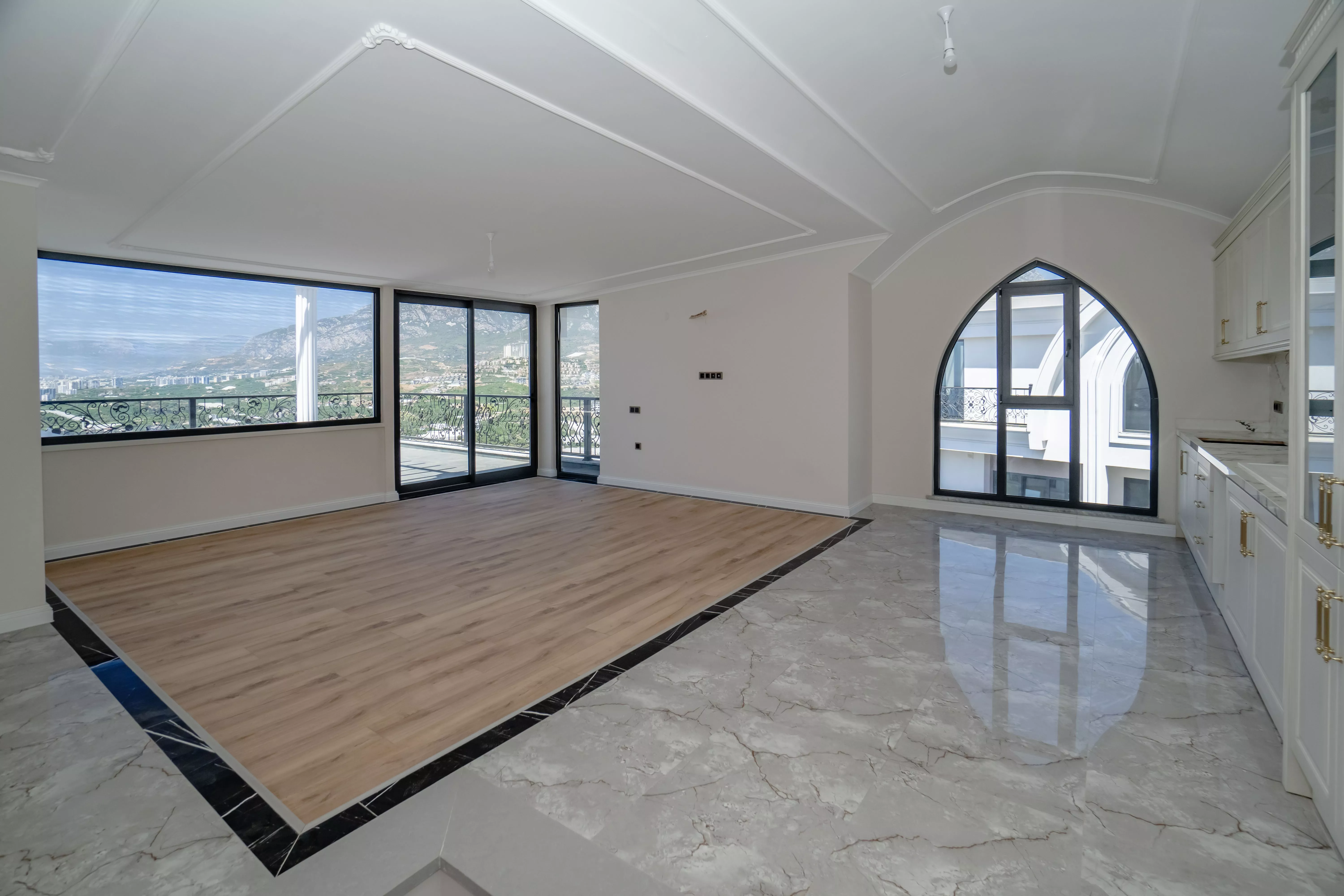 Deniz Manzaralı Helal Konsept Lüks Daireler Kargıcak Alanya