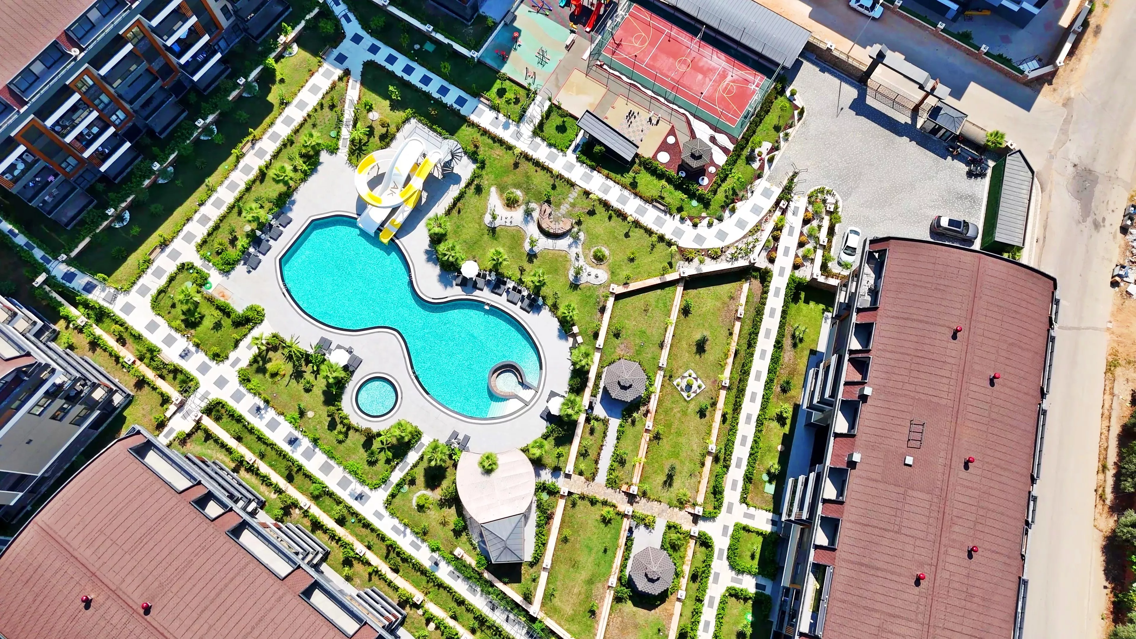 Moderne 1+1 Wohnung in Oba, Alanya – Mit Luxusausstattung