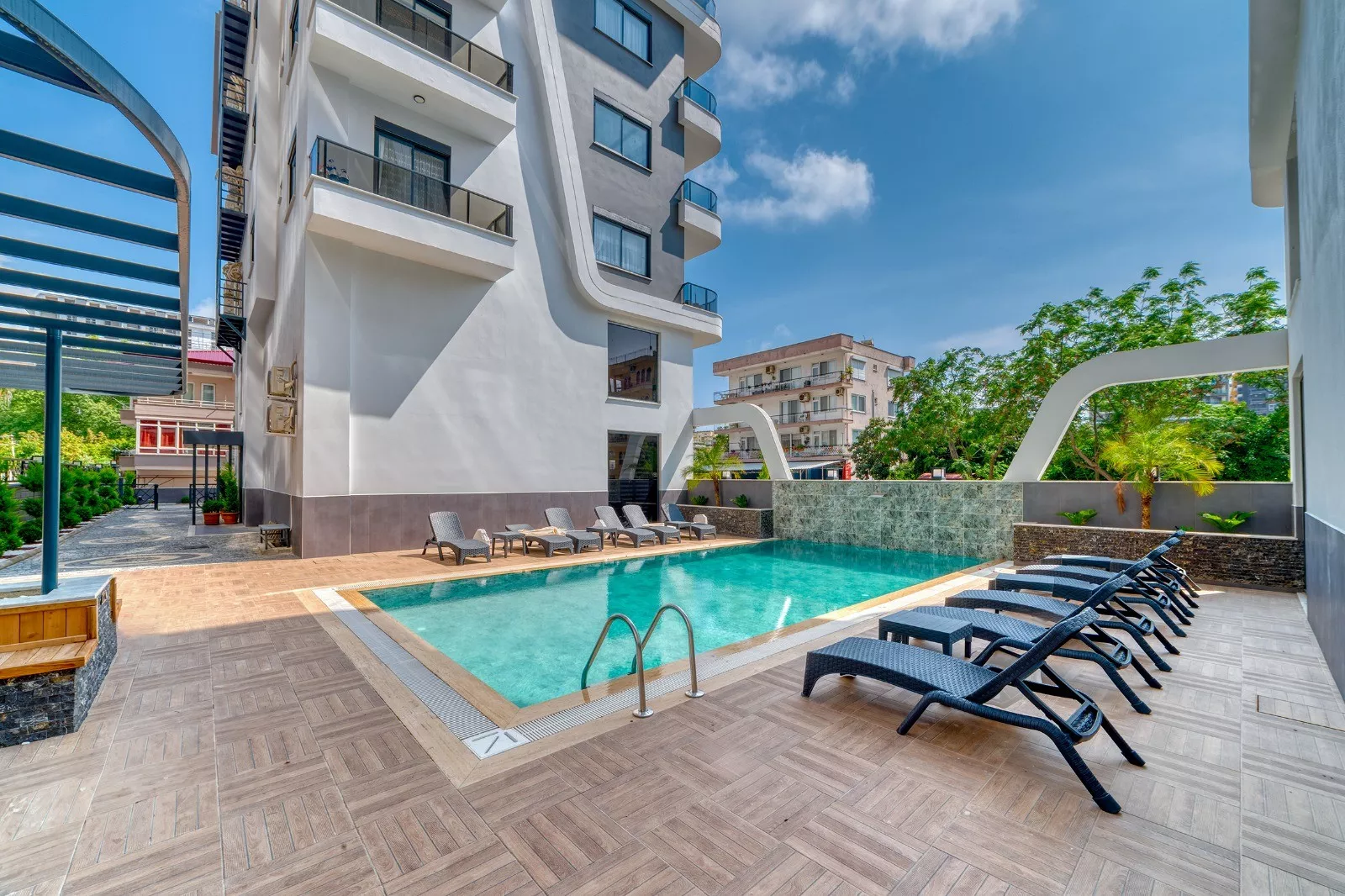 Plaja 500m Mesafede Satılık Geniş 2+1 Dubleks Daire - Alanya