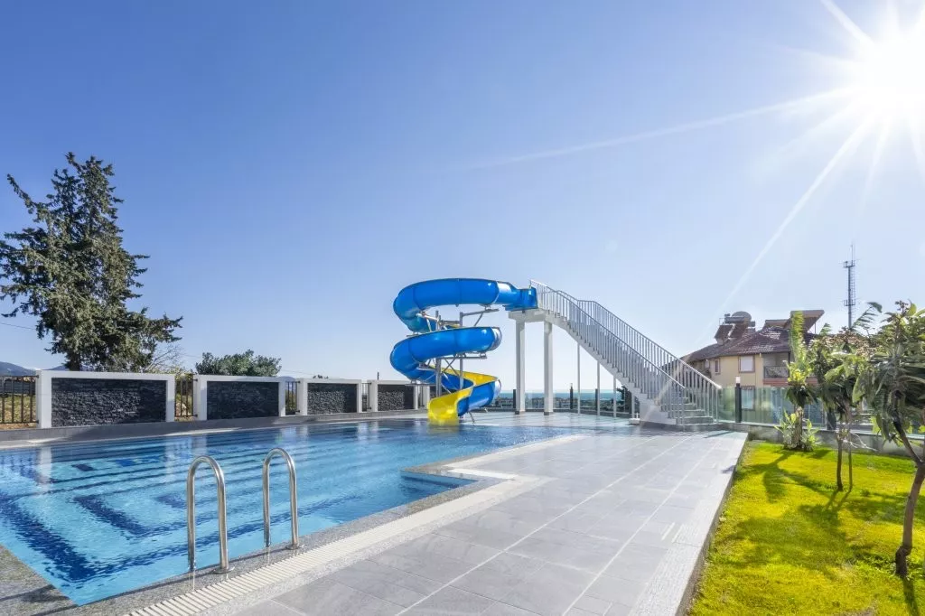 شقة حديثة واسعة 3+1 مفروشة بالكامل للبيع - ألانيا كيستيل.