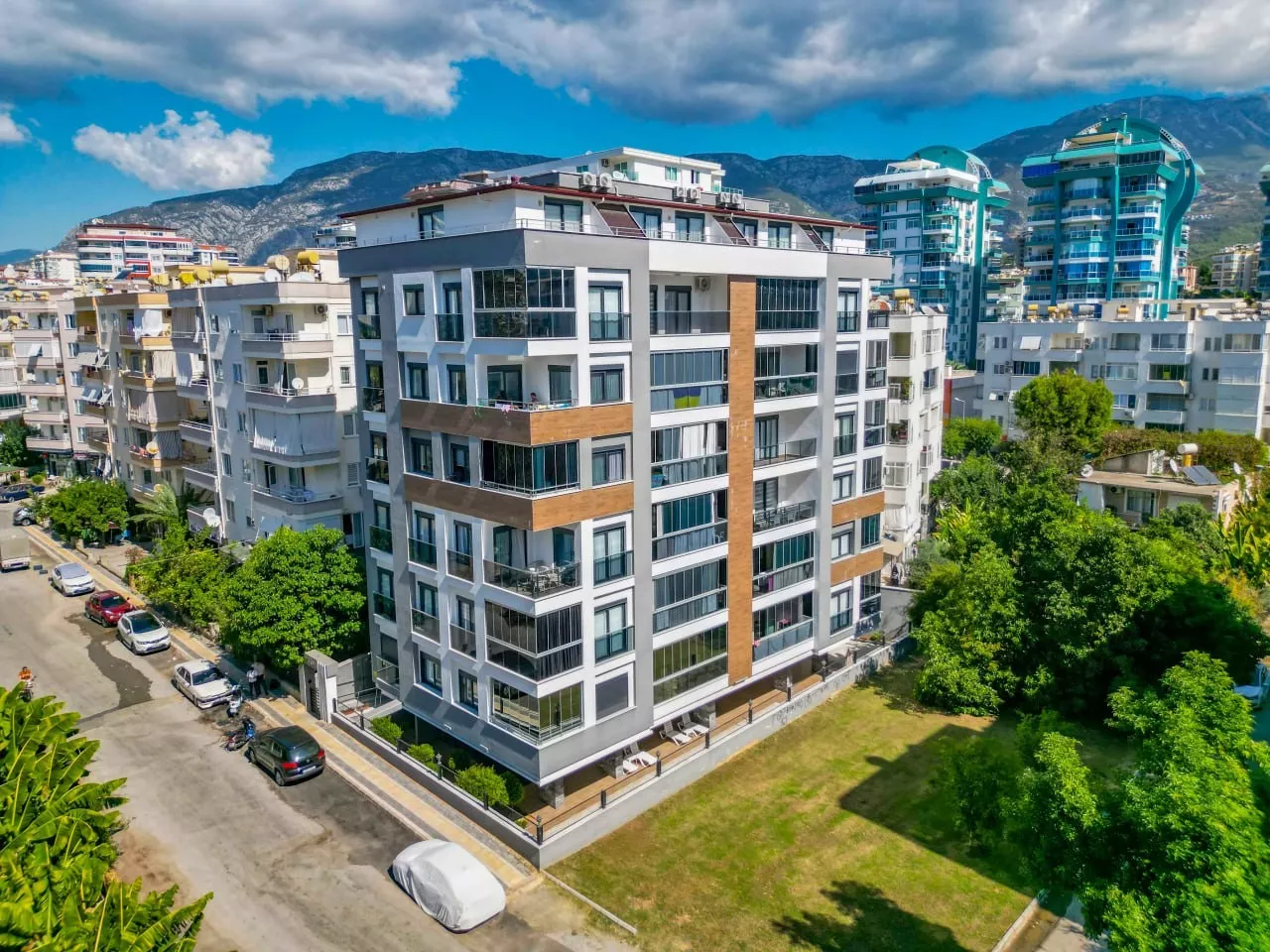 Denize Yakın Eşyalı 2+1 Lüks Daire - Alanya Mahmutlar