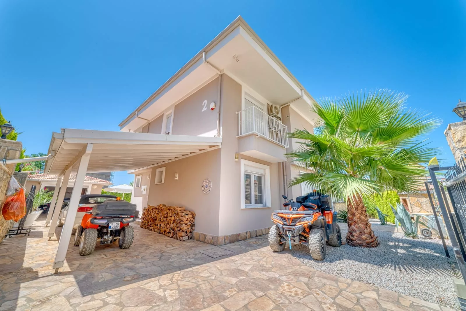 Satılık Full Eşyalı Modern 3+1 Villa - Alanya Avsallar