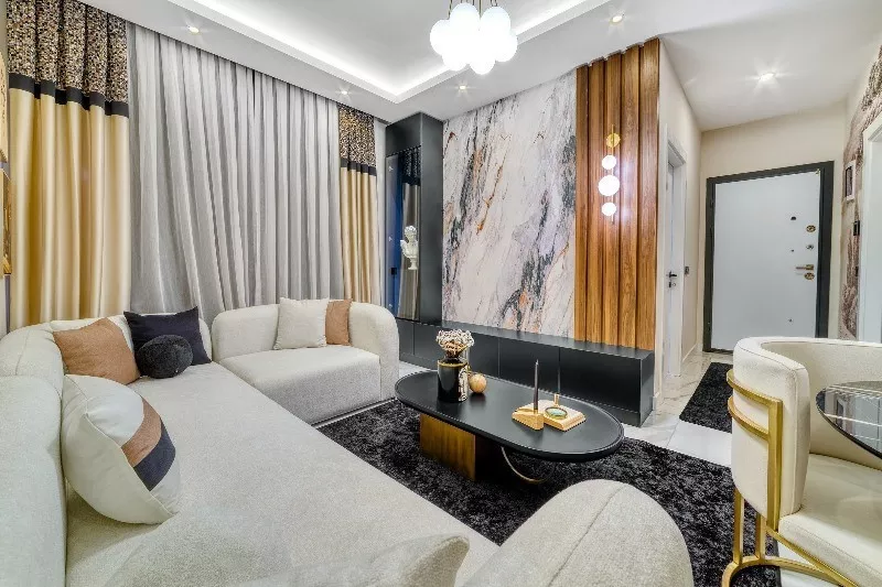 Site İçerisinde Satılık Eşyalı 1+1 Daire Alanya Avsallar