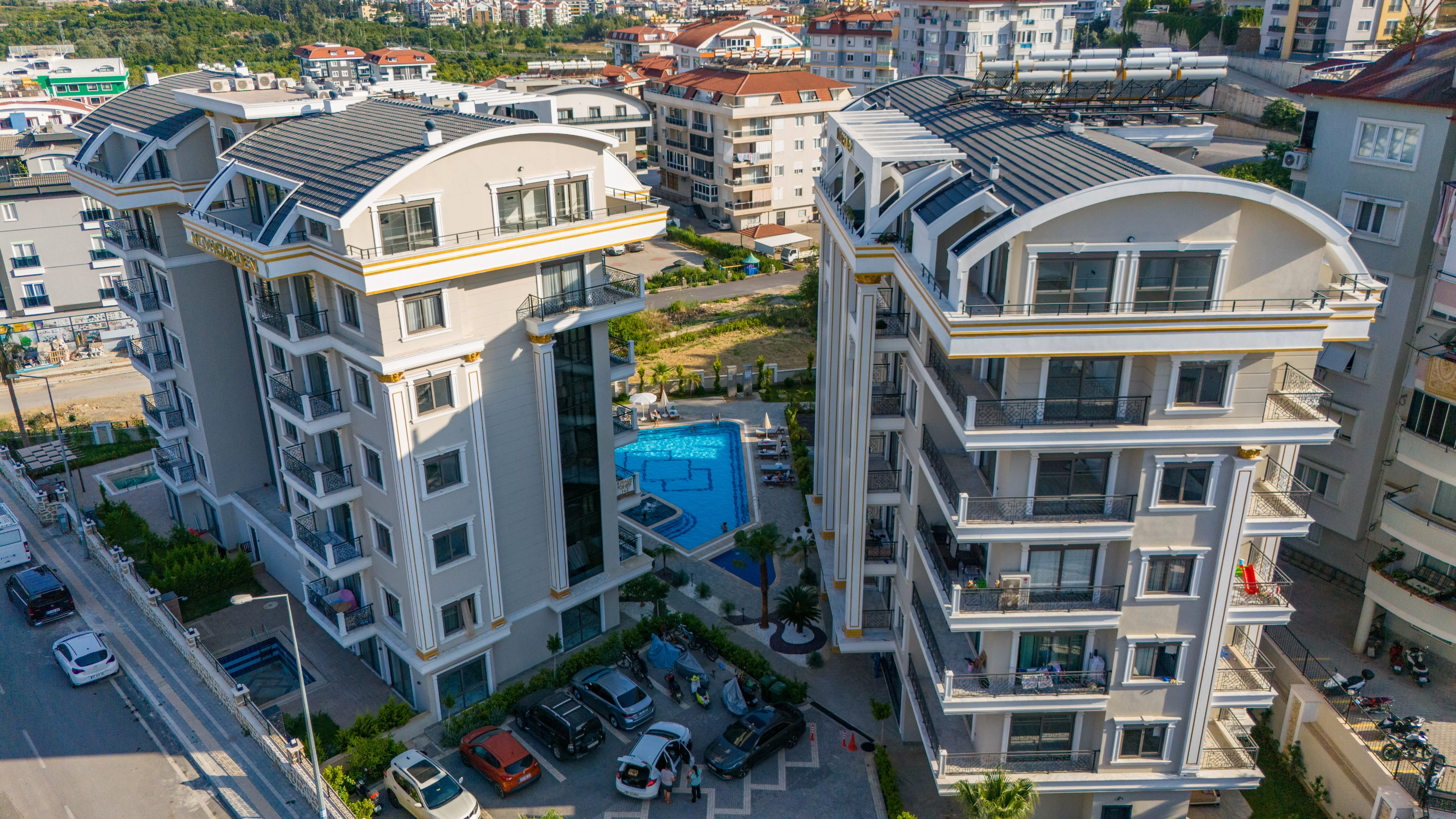 Alanya Oba’da 3 Adet Satılık 1+1 Daire – Yatırım Fırsatı
