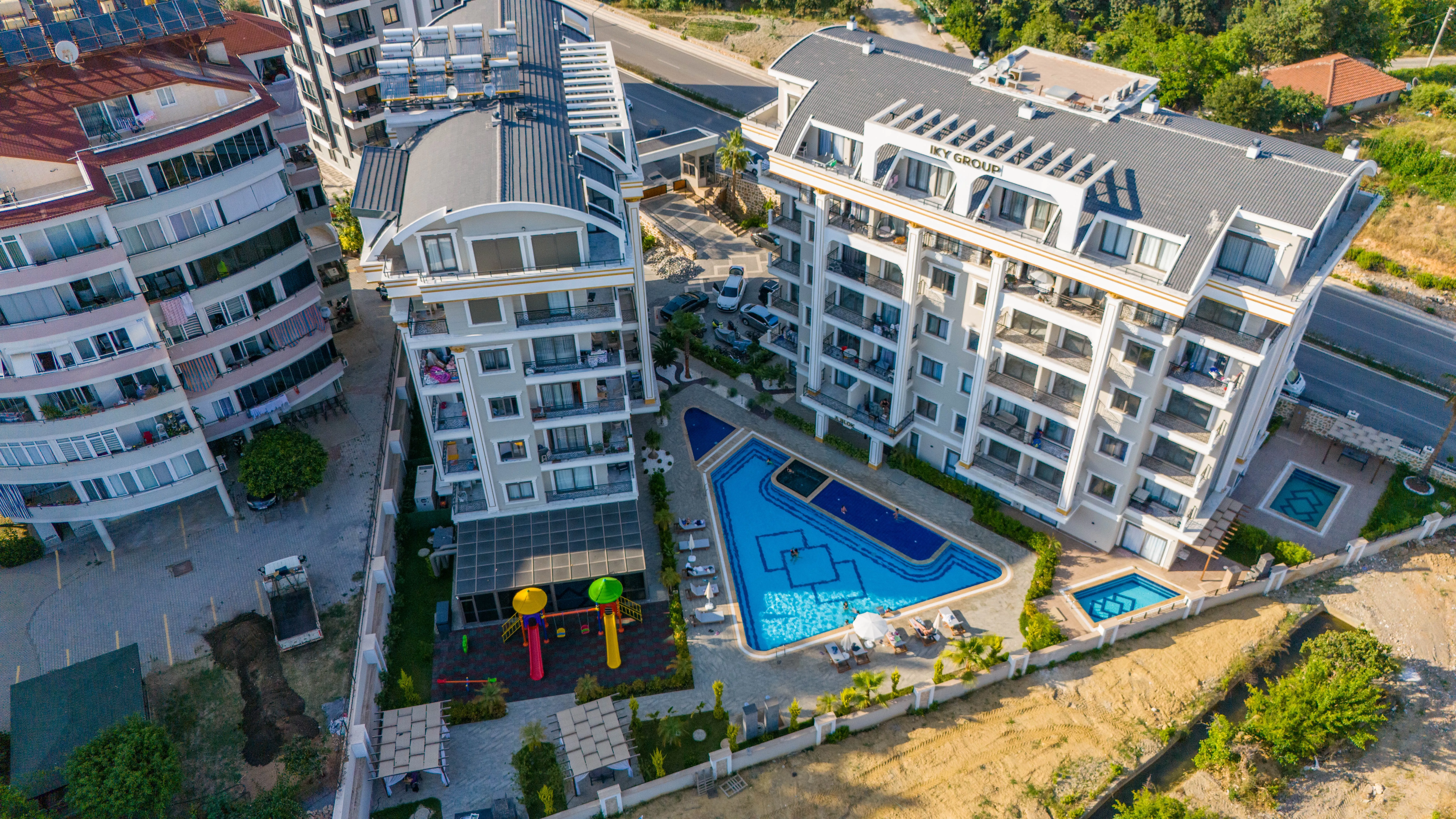 Alanya Oba’da 3 Adet Satılık 1+1 Daire – Yatırım Fırsatı