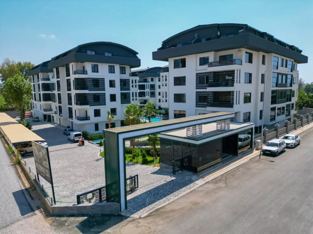 Lüks Site Olanaklarına Sahip Satılık 2+1 Daire - Alanya Oba