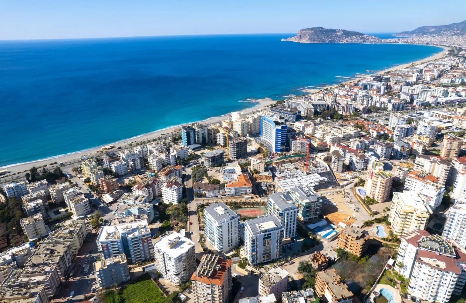 Plaja Sadece 350m Mesafede Satılık 2+1 Daire Alanya Tosmur