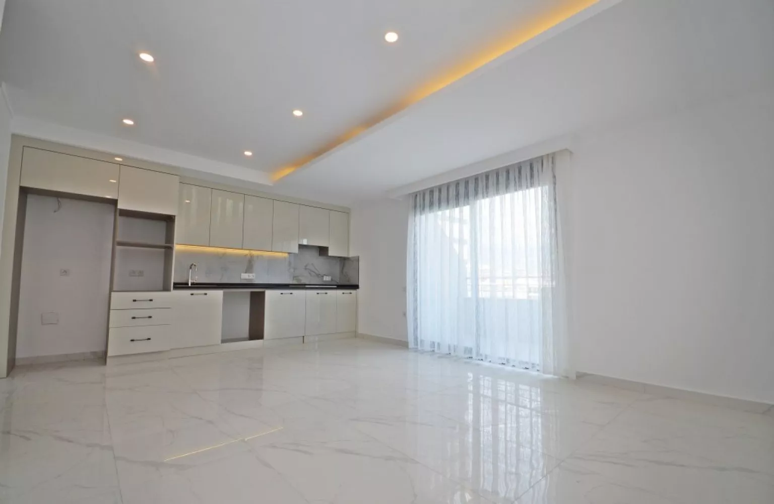2+1 Duplex-Wohnung in Oba, Alanya mit Top-Ausstattung