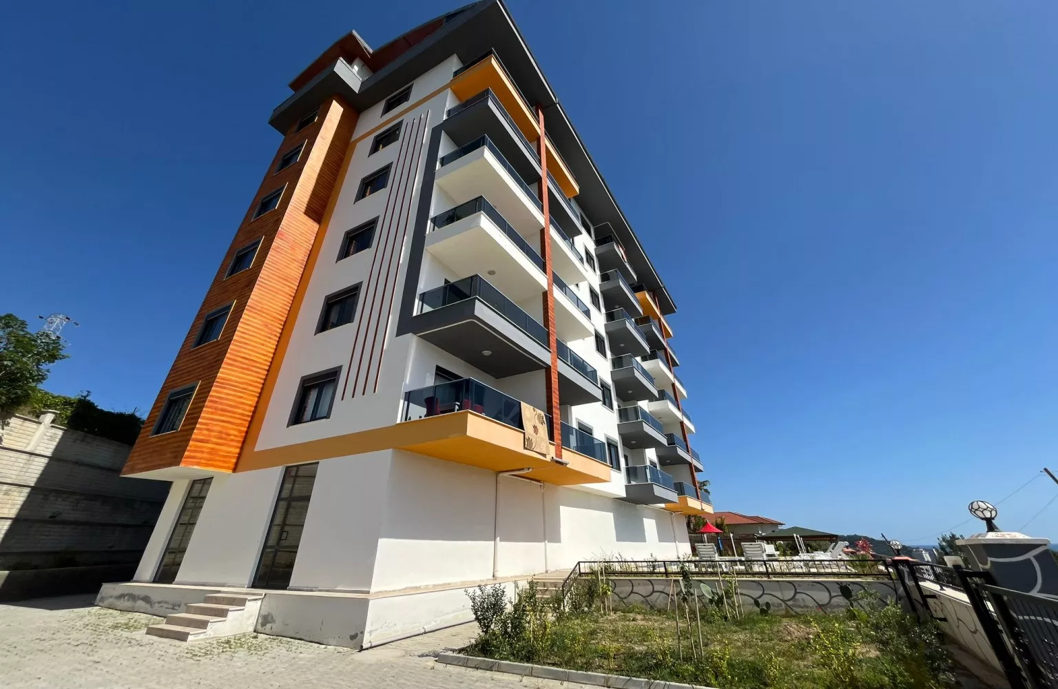 1+1 Wohnung in Alanya Demirtas mit Meer- und Stadtnähe