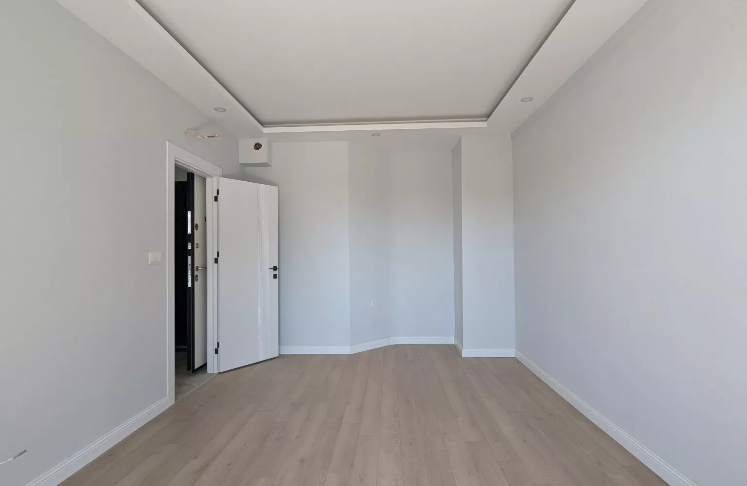 Moderne 2+1 Wohnung in Antalya Altıntaş