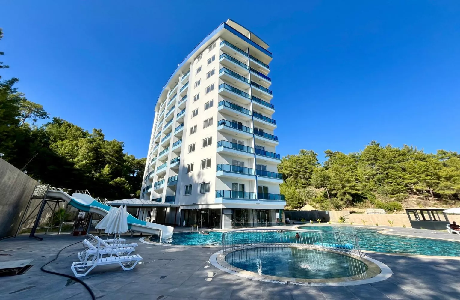 Site İçerisinde Satılık Sıfır 1+1 daire Alanya Avsallar