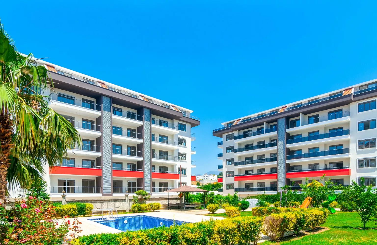 Alanya Kestel de sahile 150 m Konforlu Satılık 2+1 Daire