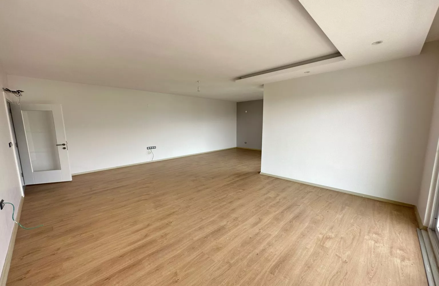 شقة دوبلكس رائعة للبيع 4+1 في أنطاليا غازي باشا بازارجي