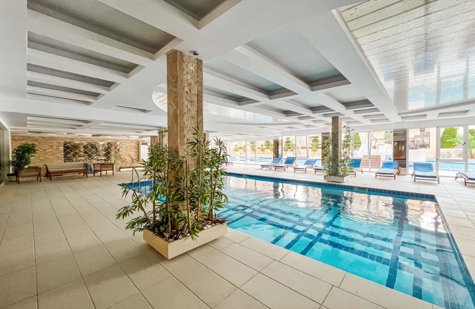 Plaja 450m Mesafede  2+1 Eşyalı Satılık Daire - Mahmutlar