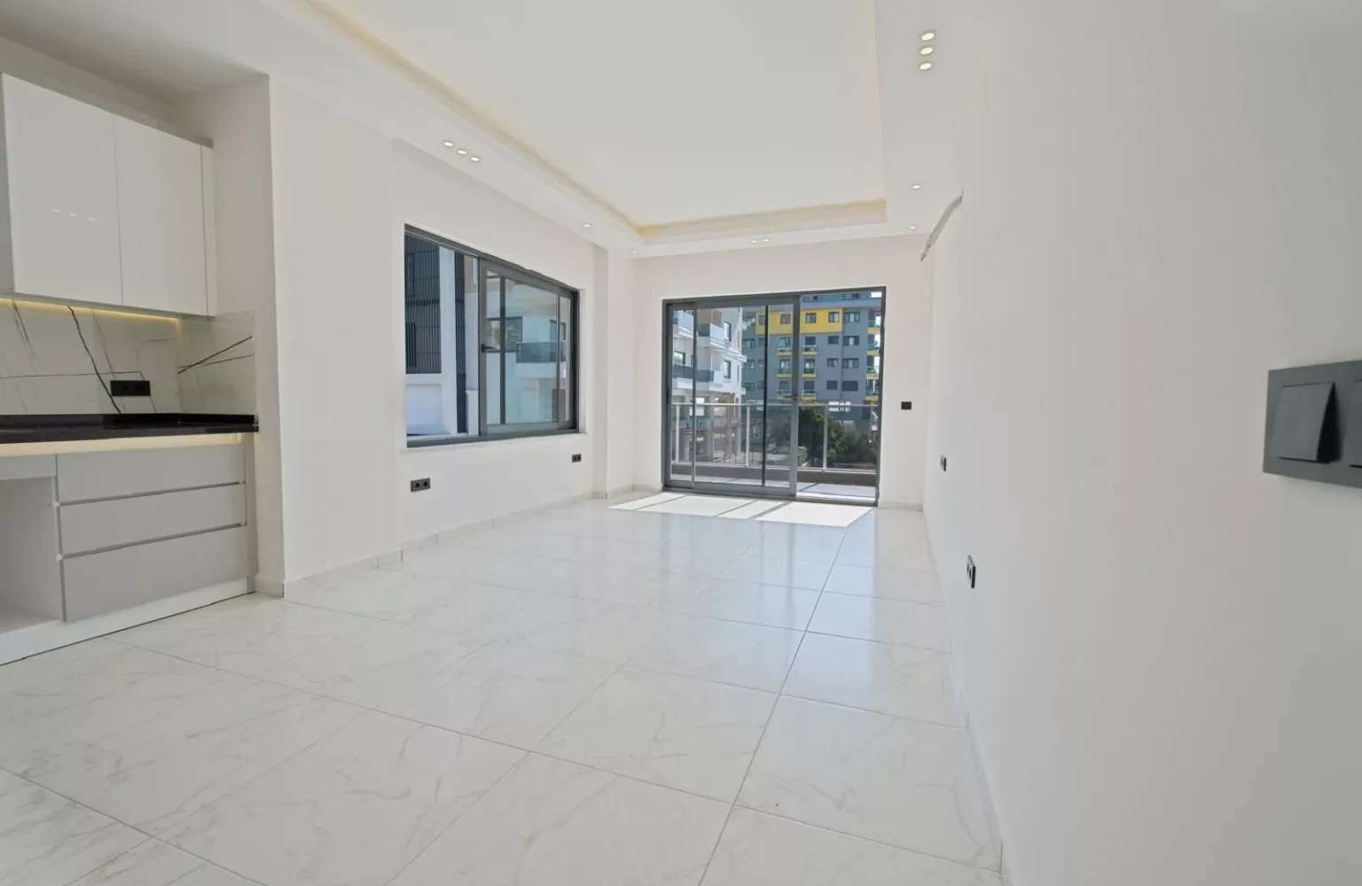 شقة صفر 1+1 للبيع في كاركجاك، على بعد 200 متر فقط من الشاطئ