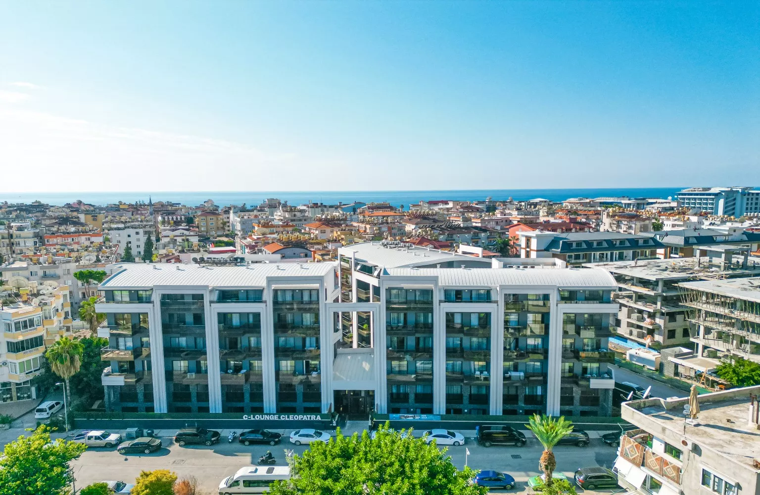 Alanya Merkezde Plaja 350m Mesafede Lüks 2+1 Dubleks Daire