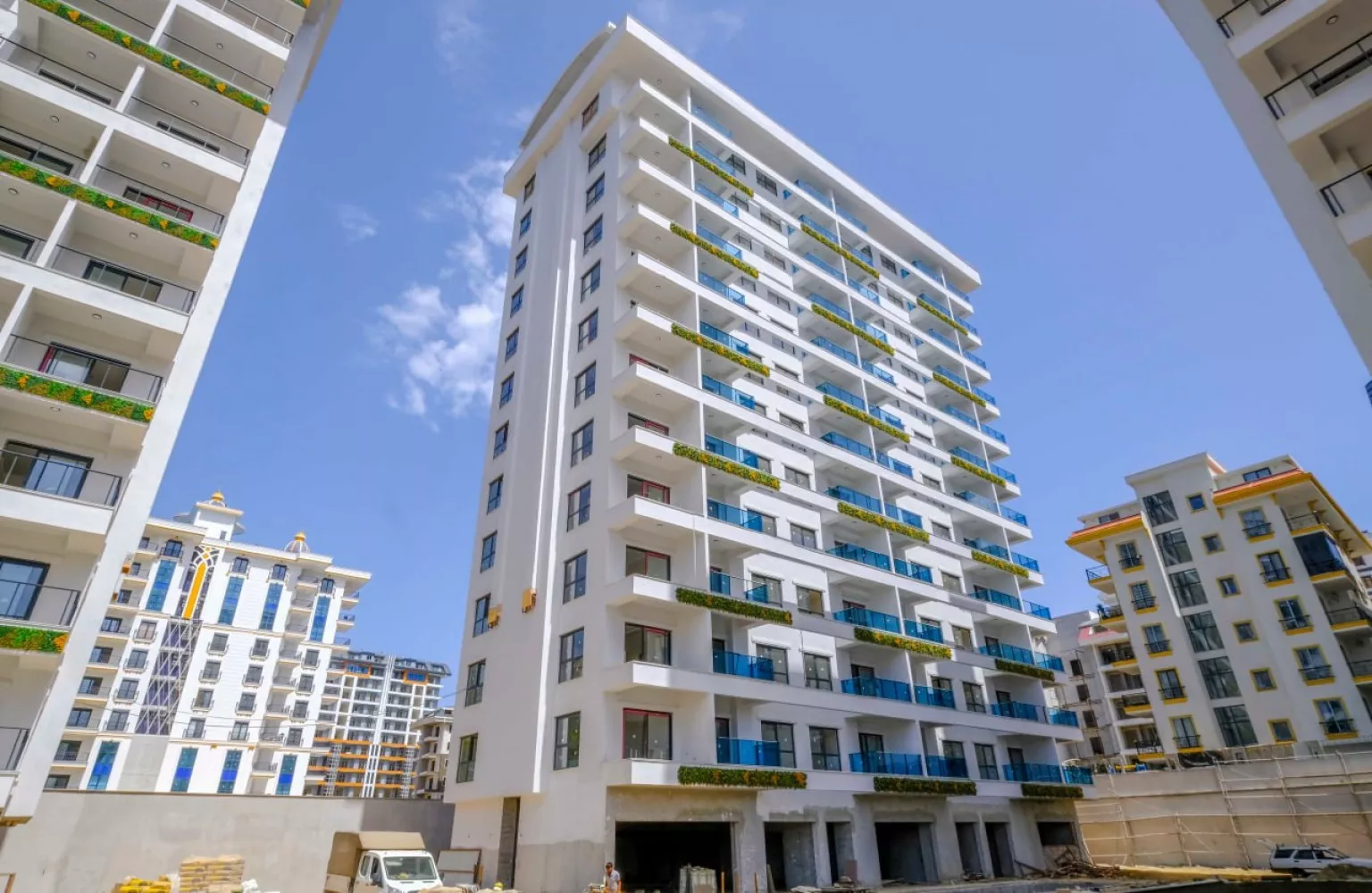 Brandneue 1+1 Wohnung zum Verkauf Alanya Mahmutlar