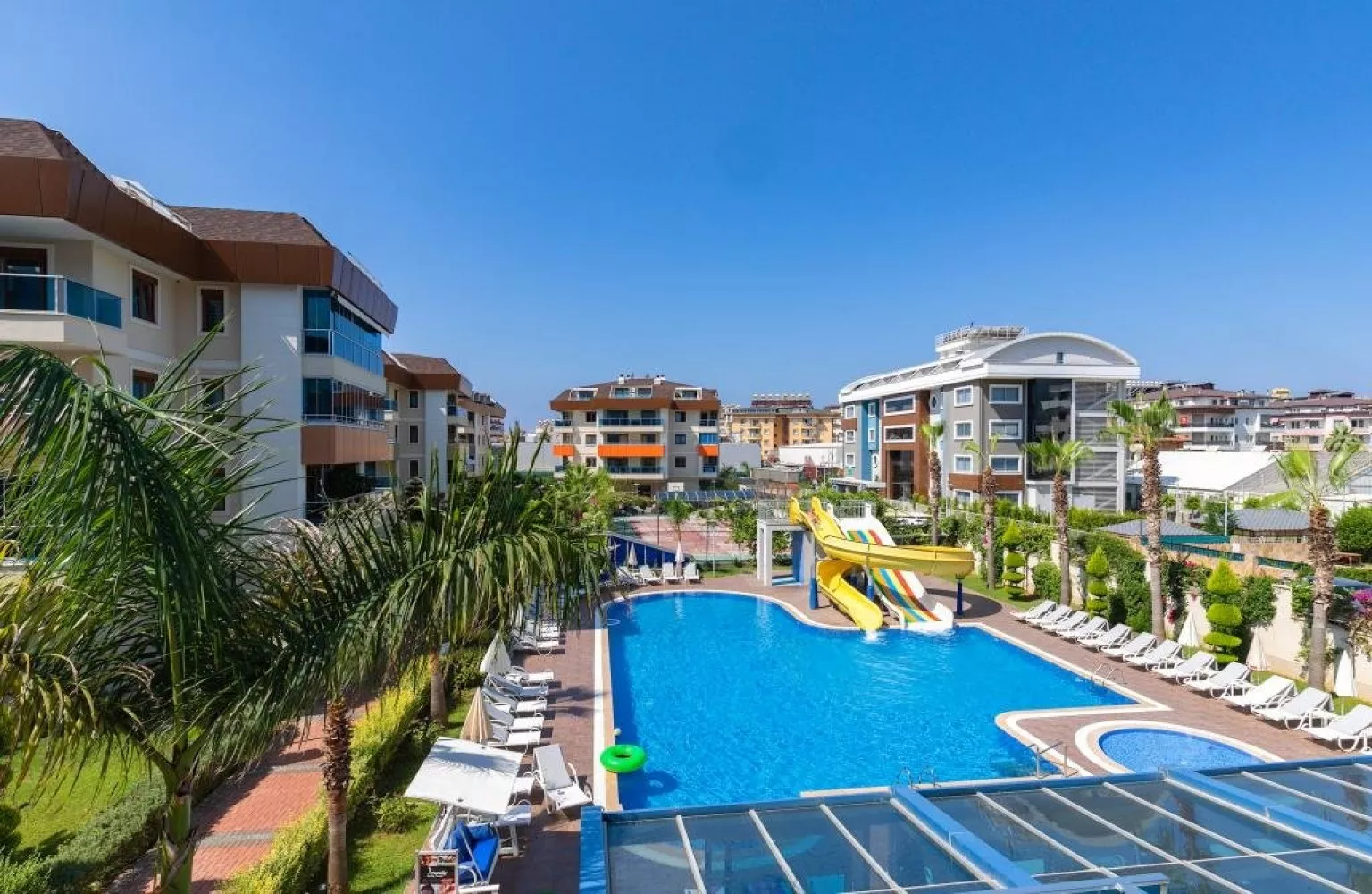 Site İçerisinde Satılık Eşyalı 4+1 Dubleks Daire - Alanya