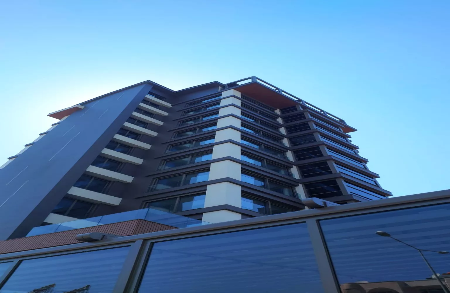 Zu verkaufen: 170 m² Meerblick-Wohnung in Muratpaşa, 6.Etage