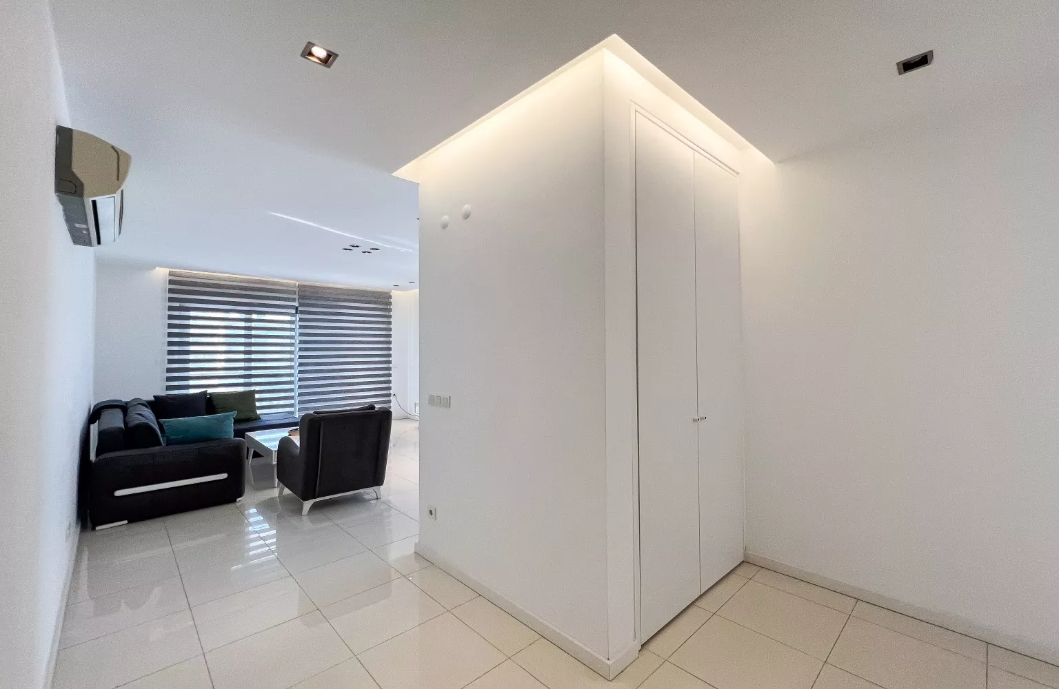 Plaja 100m Mesafede Satılık Eşyalı 2+1 Daire - Alanya, Oba