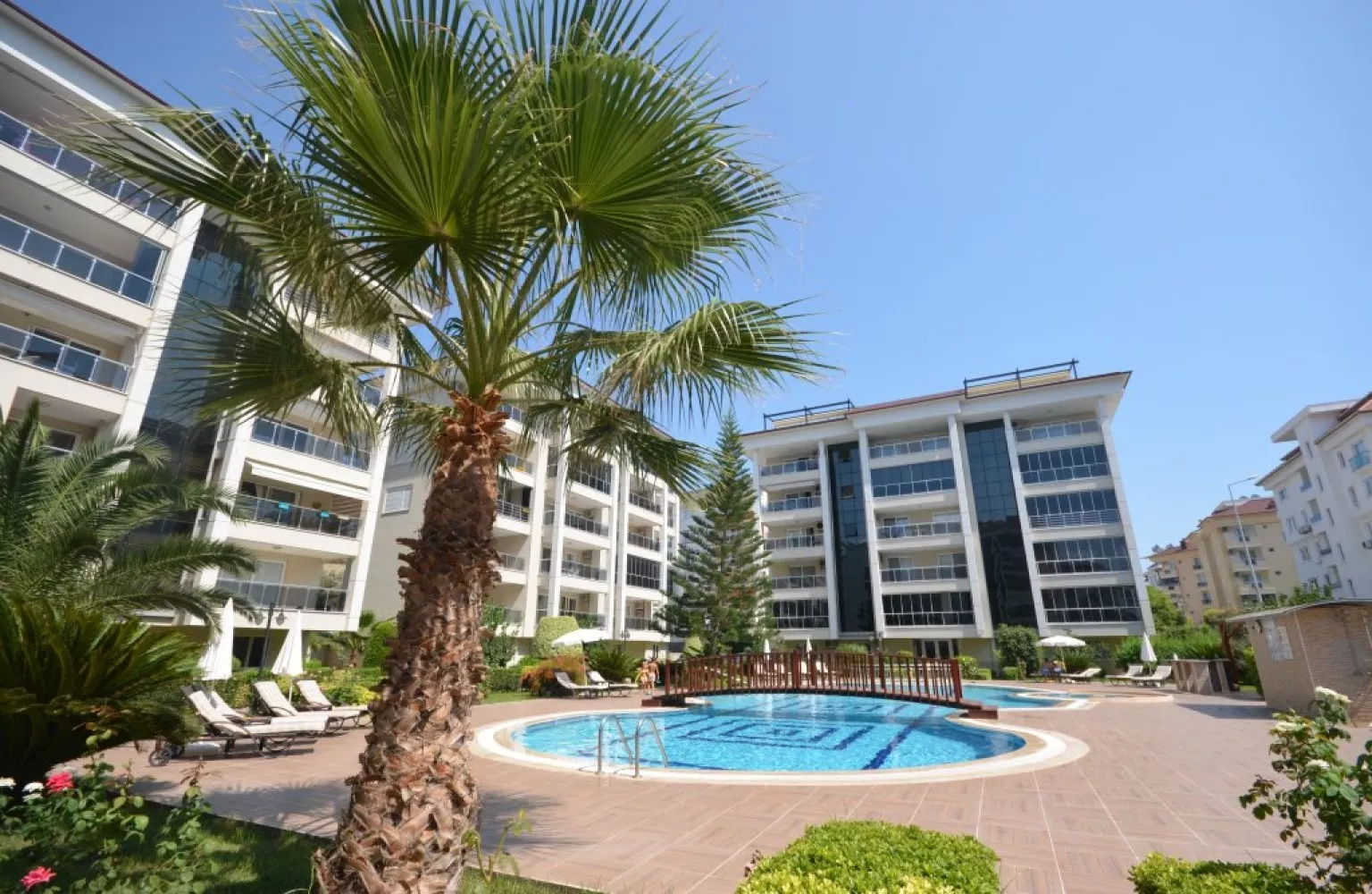 Eşyalı Sahile 100m Mesafede Satılık 1+1 Daire- Alanya Kestel