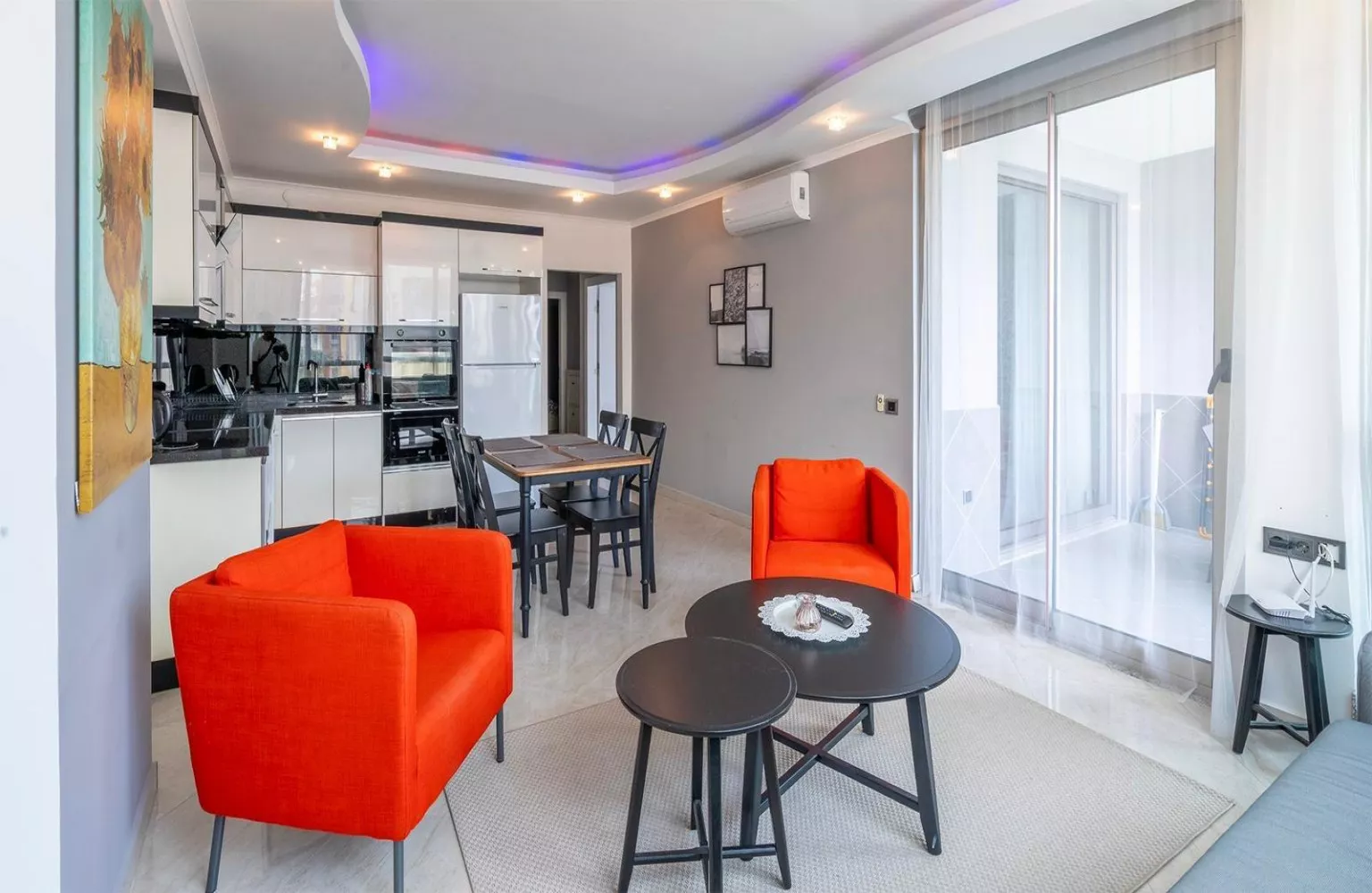 Sahile 200 m mesafe Obagöl de Satılık Eşyalı 2+1 Daire