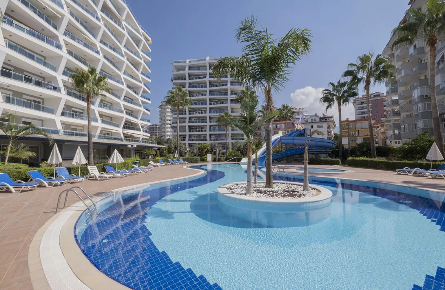 Möbliertes 1+1 Apartment mit Meerblick in Alanya, Cikcilli