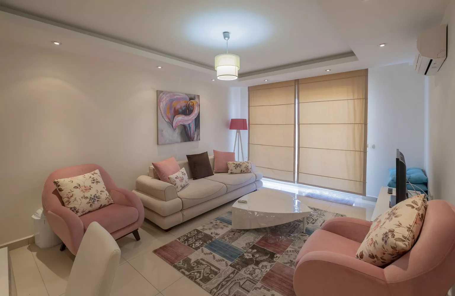 Möbliertes 1+1 Apartment mit Meerblick in Alanya, Cikcilli