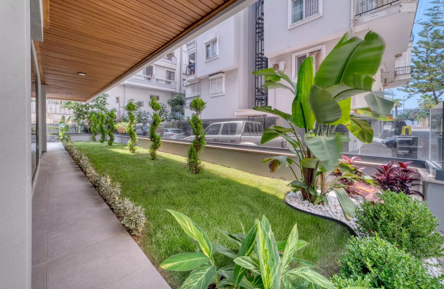 Alanya Kleopatra'da Plaja 50 m Mesafede Satılık 1+1 Daire