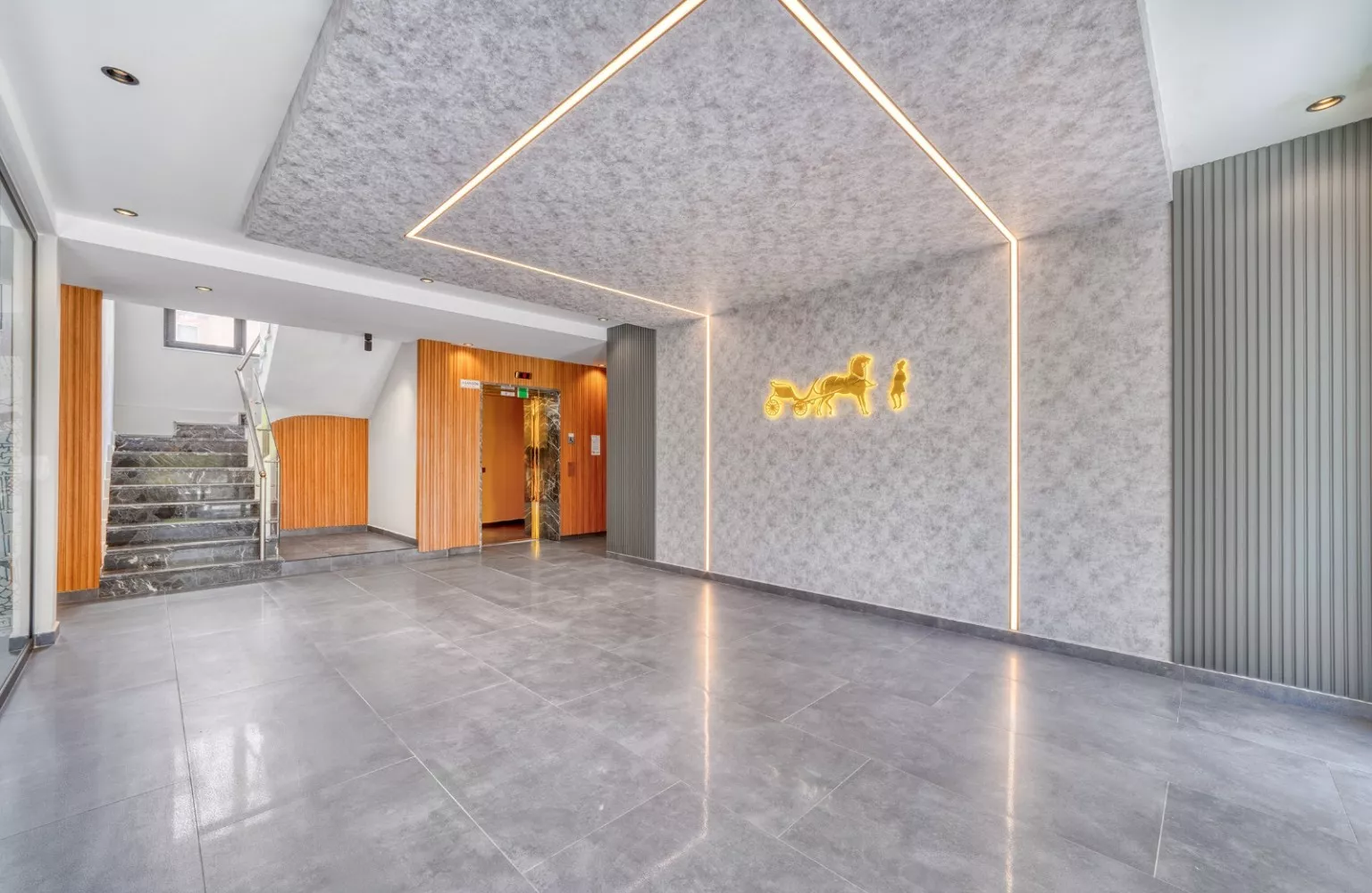 Alanya Oba Plaja Sadece 450 m Mesafede Satılık 1+1 Daire