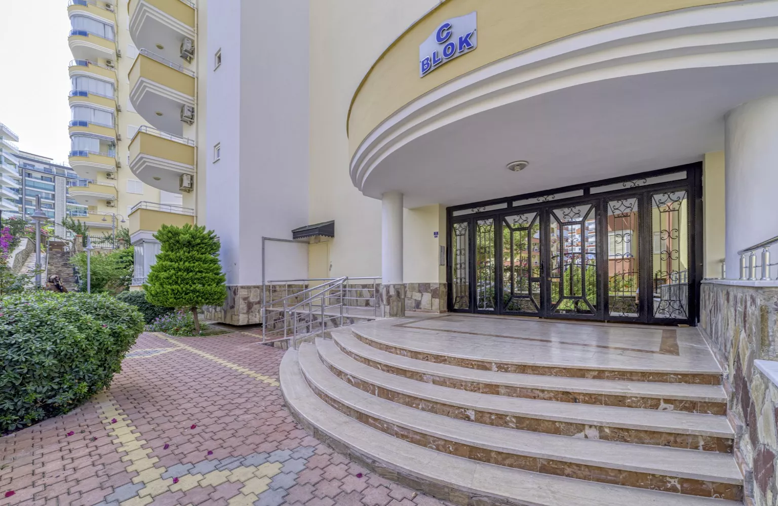 3+1 Duplexwohnung mit Meerblick, möbliert, Alanya Mahmutlar