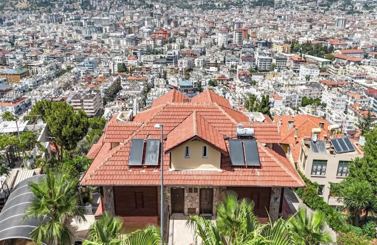 Möblierte 3+1 Duplex-Wohnung mit Meerblick in Alanya