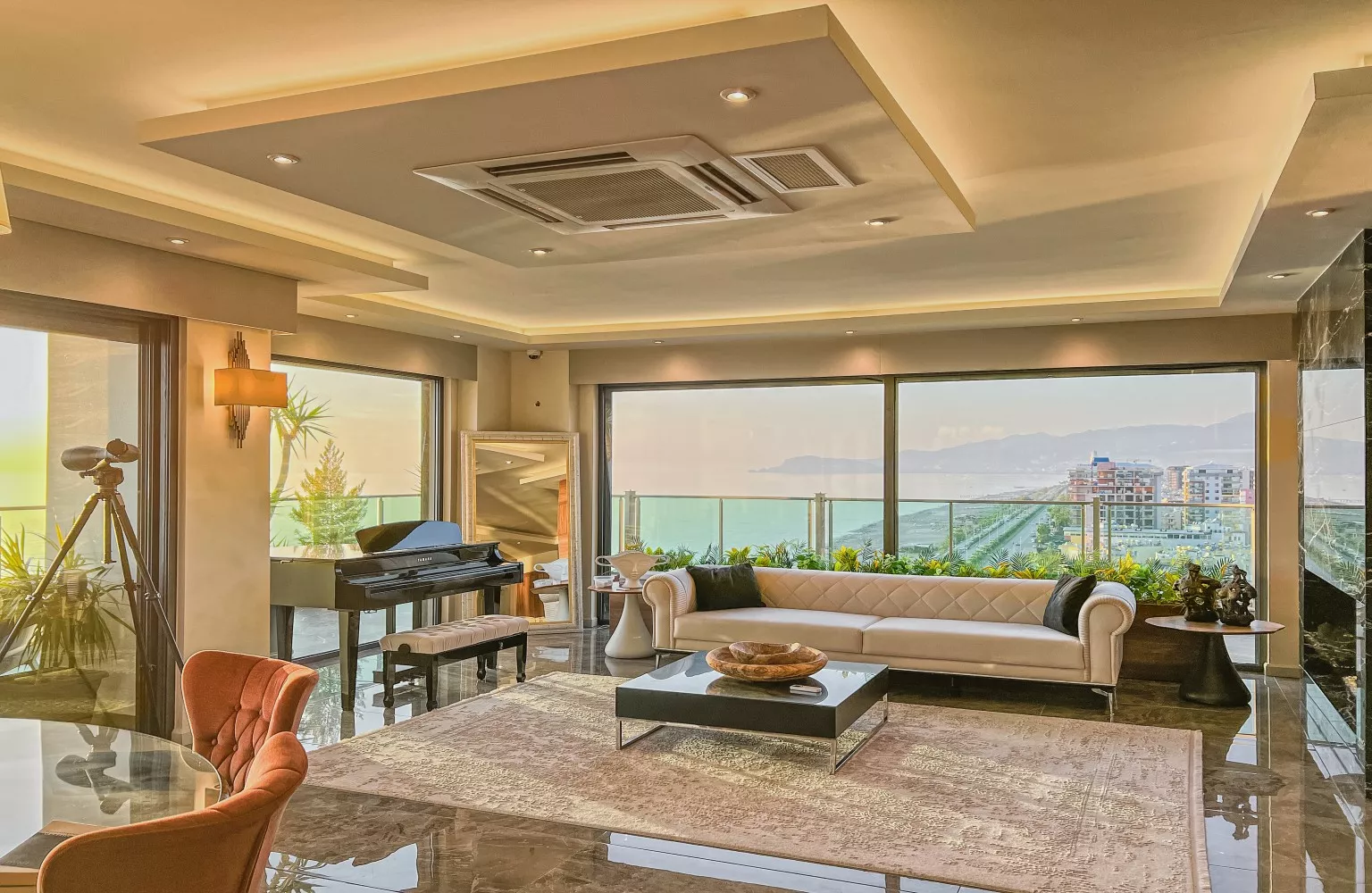 4+1 Penthouse mit Meerblick zu verkauf - Mahmutlar, Alanya