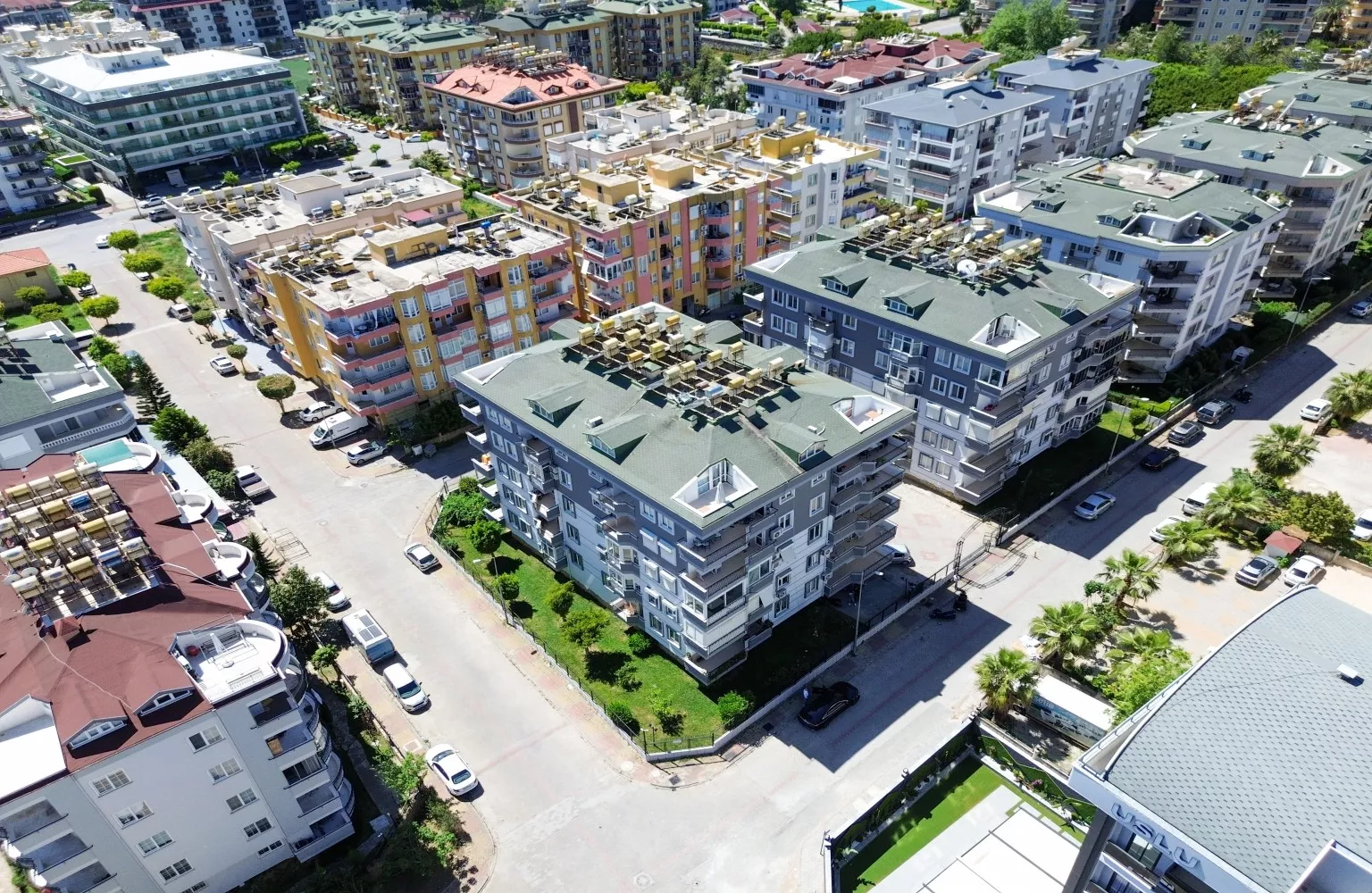 Alanya Oba'da Mobilyalı 2+1 Daire - Plaja Yakın!