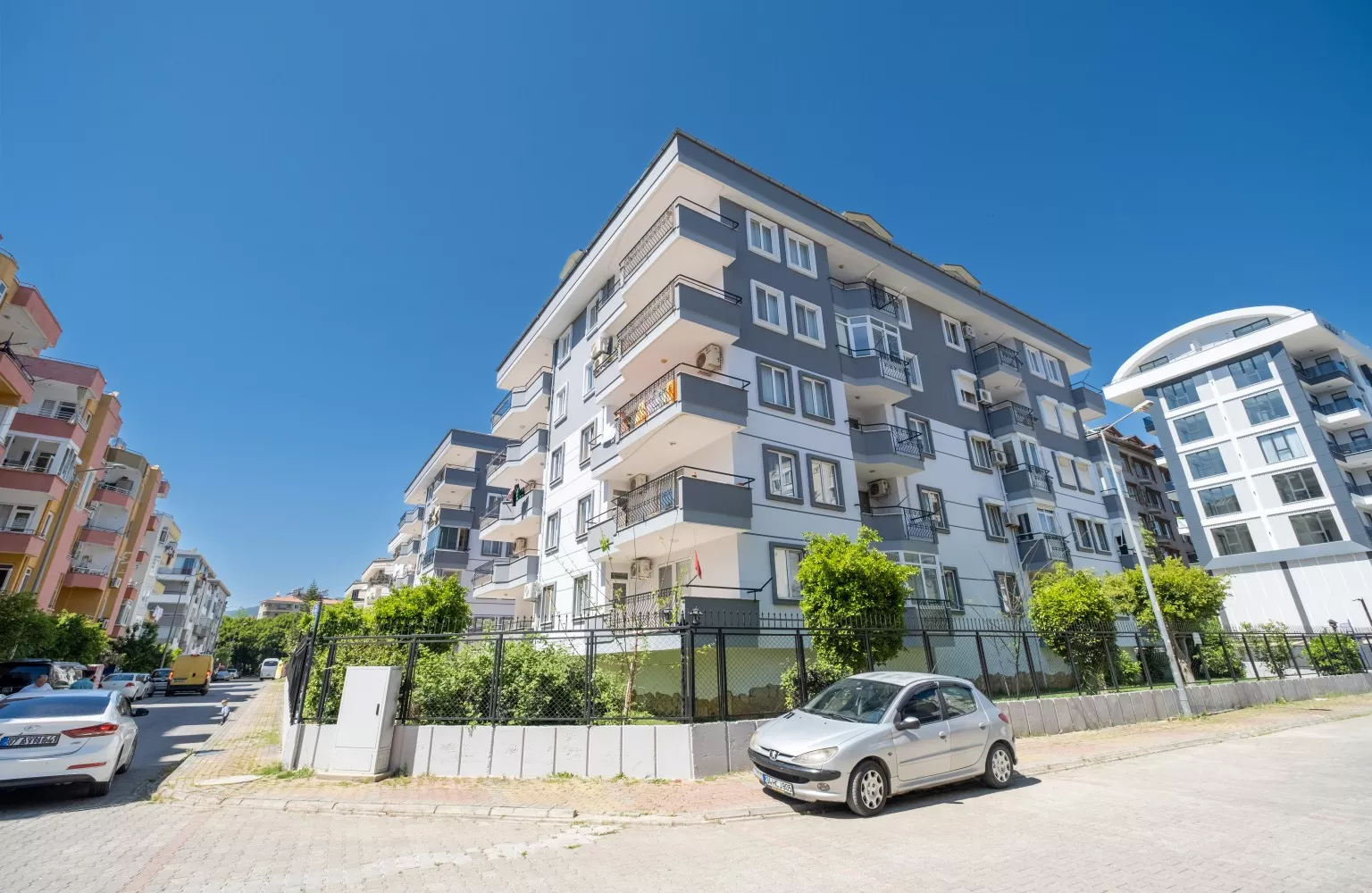 Alanya Oba'da Mobilyalı 2+1 Daire - Plaja Yakın!