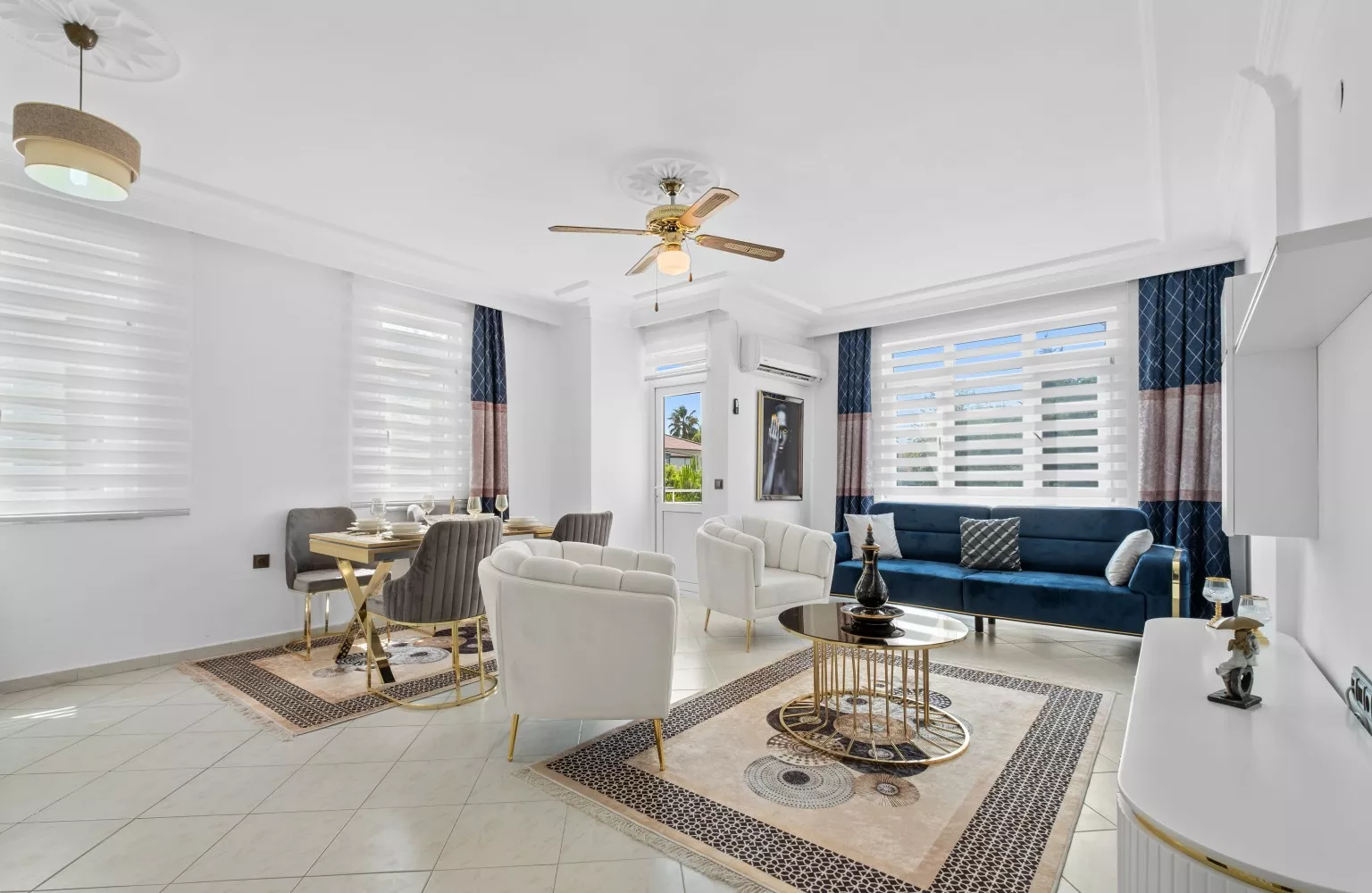 Продается квартира 2+1 в центре Алании, в 200 метрах от моря